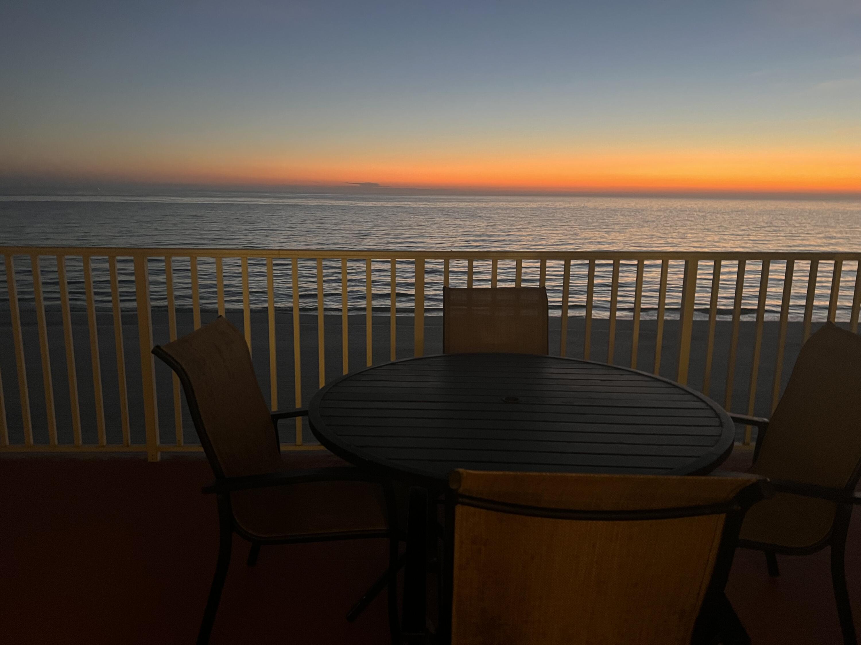 Grande Surf - Residential