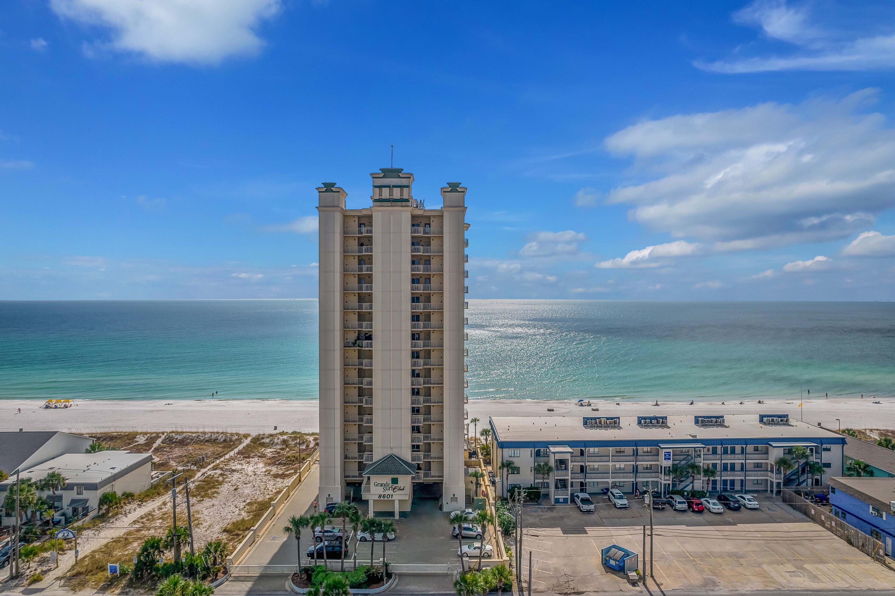 Grande Surf - Residential