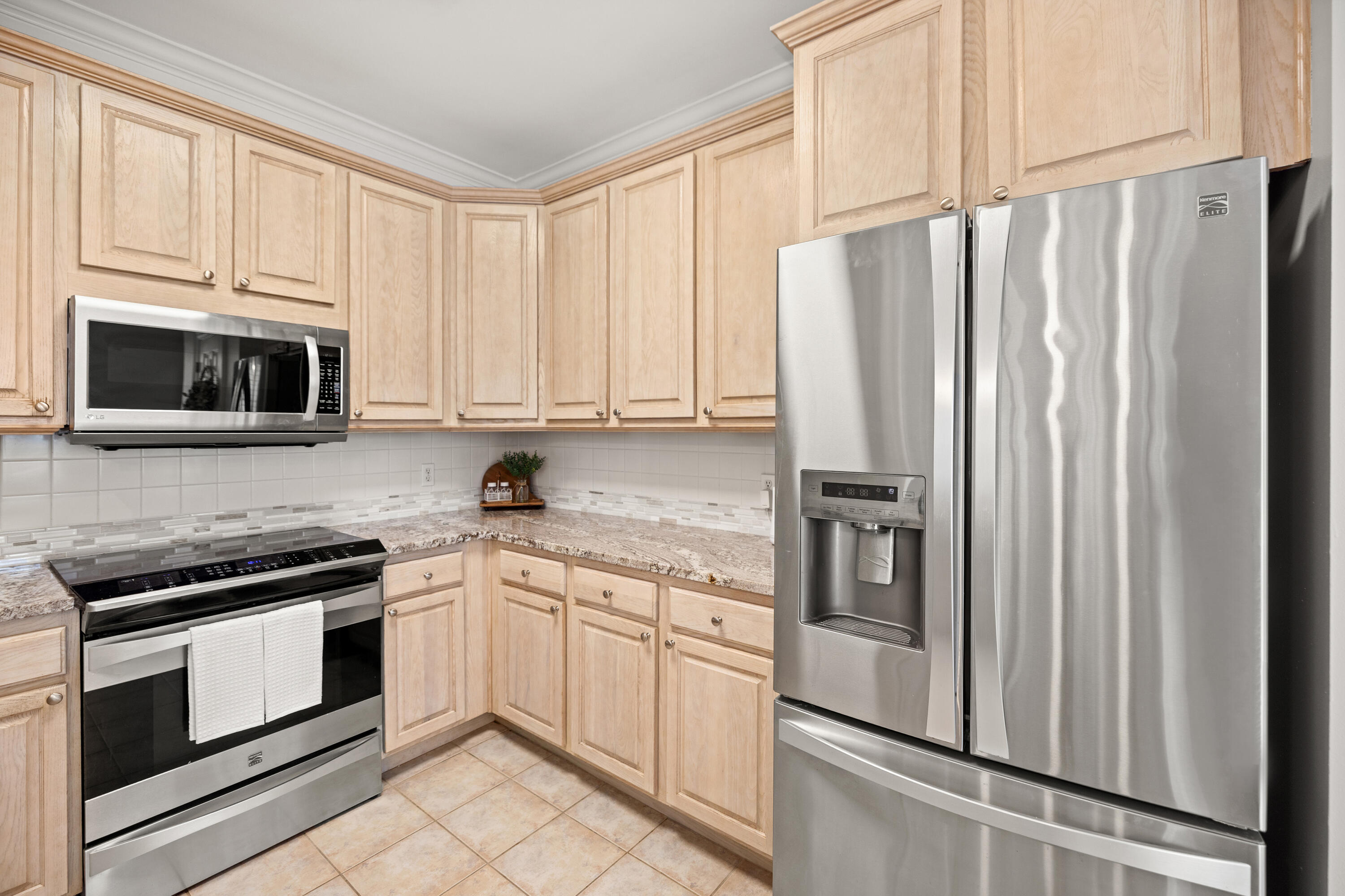 MAGNOLIA PLANTATION AT BLUEWATER BAY - Residential