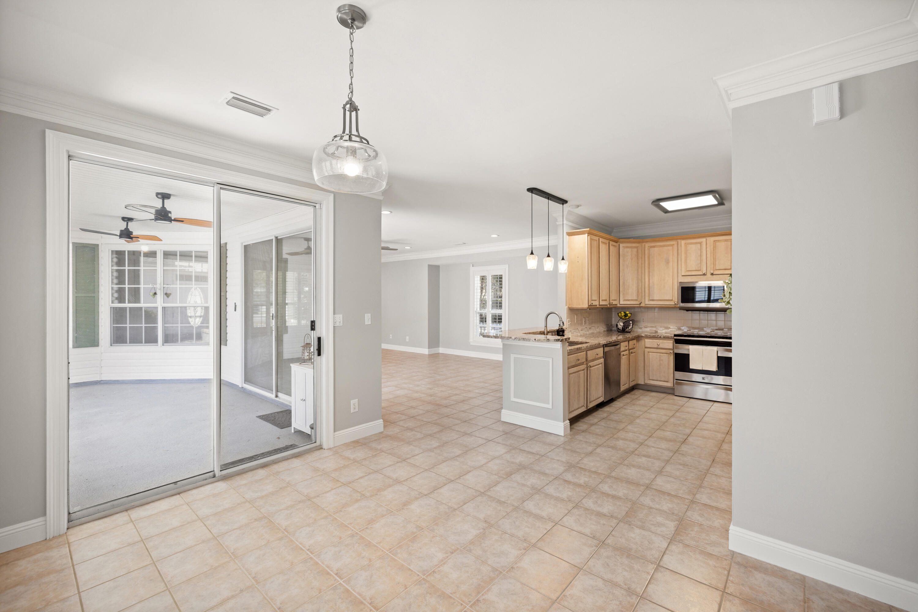 MAGNOLIA PLANTATION AT BLUEWATER BAY - Residential