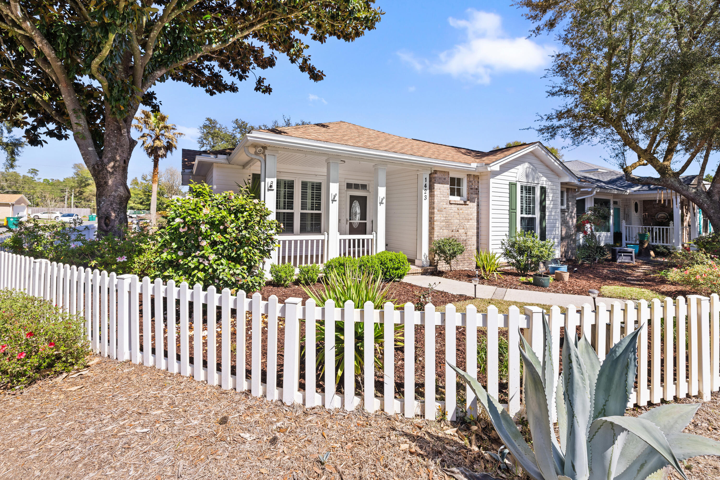 MAGNOLIA PLANTATION AT BLUEWATER BAY - Residential