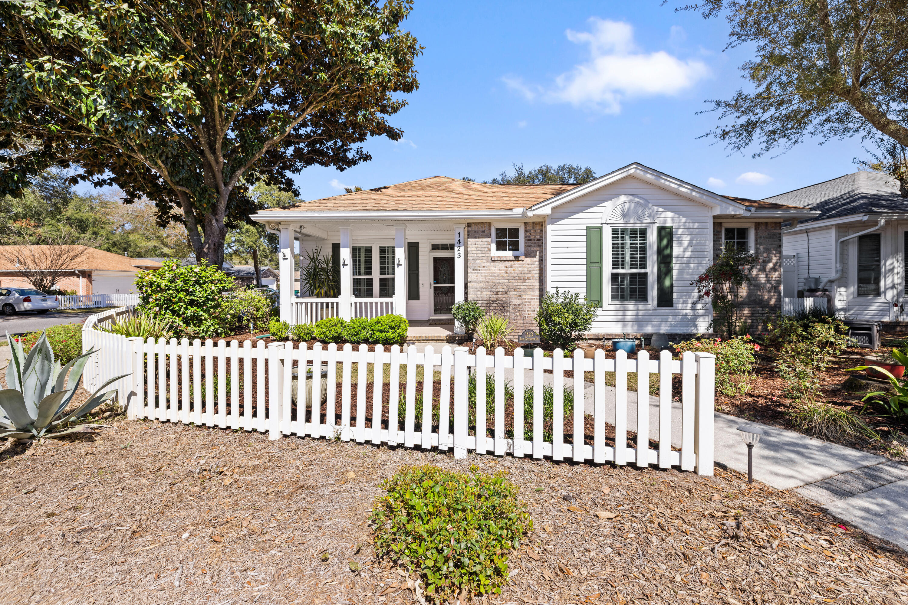 MAGNOLIA PLANTATION AT BLUEWATER BAY - Residential