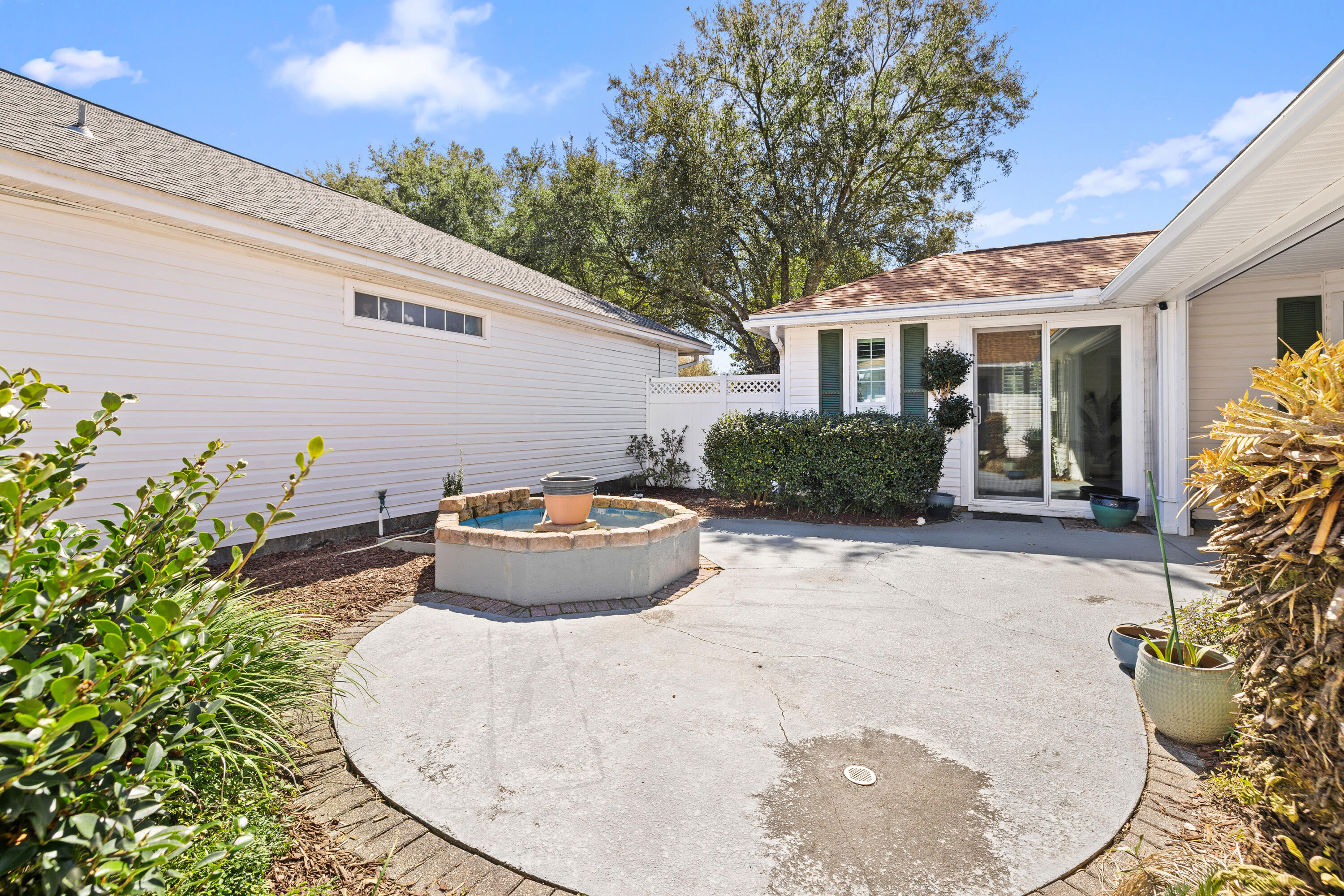 MAGNOLIA PLANTATION AT BLUEWATER BAY - Residential