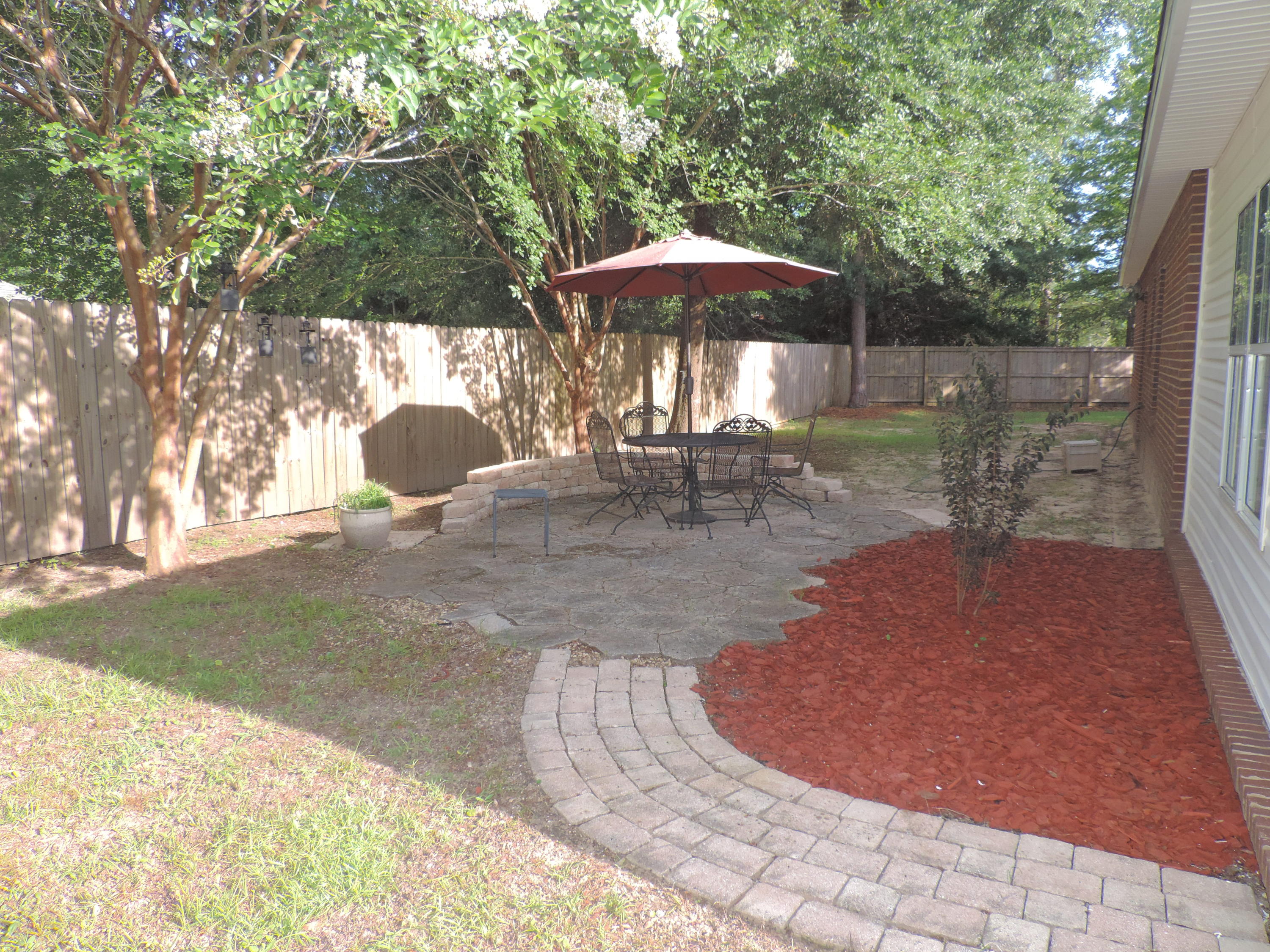 QUIET OAKS S/D - Residential