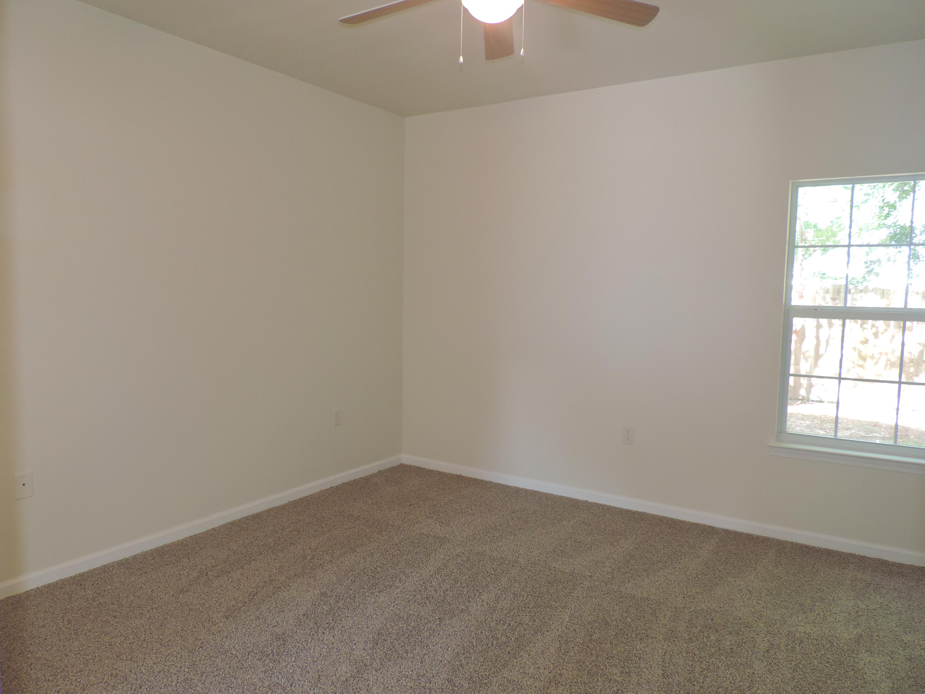 QUIET OAKS S/D - Residential