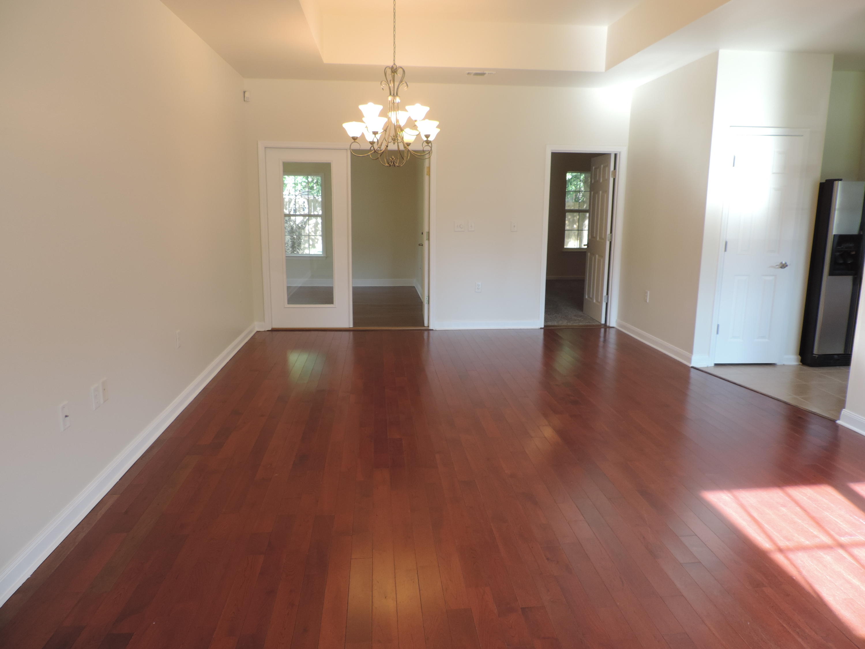 QUIET OAKS S/D - Residential