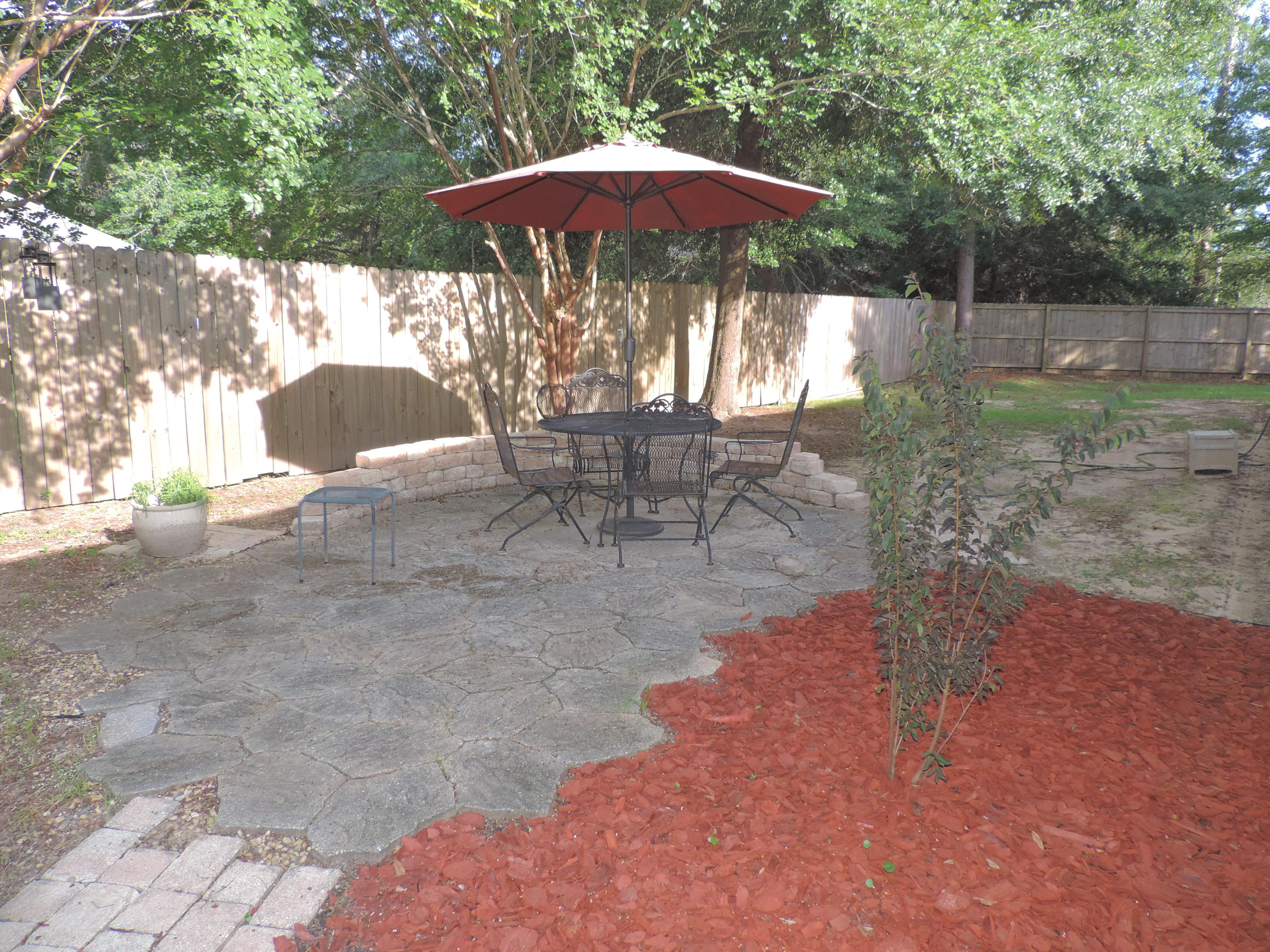 QUIET OAKS S/D - Residential