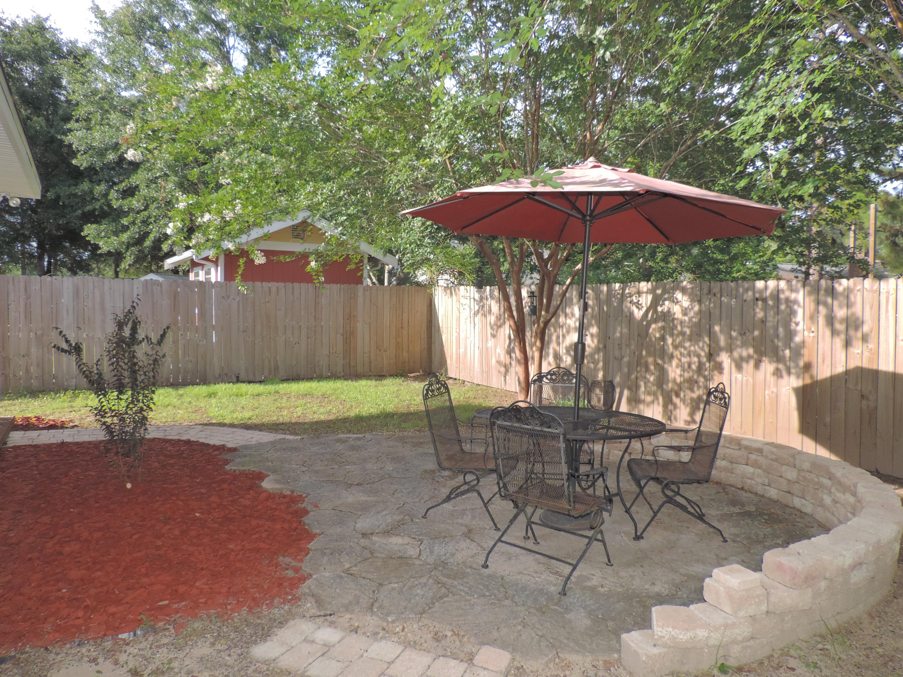 QUIET OAKS S/D - Residential