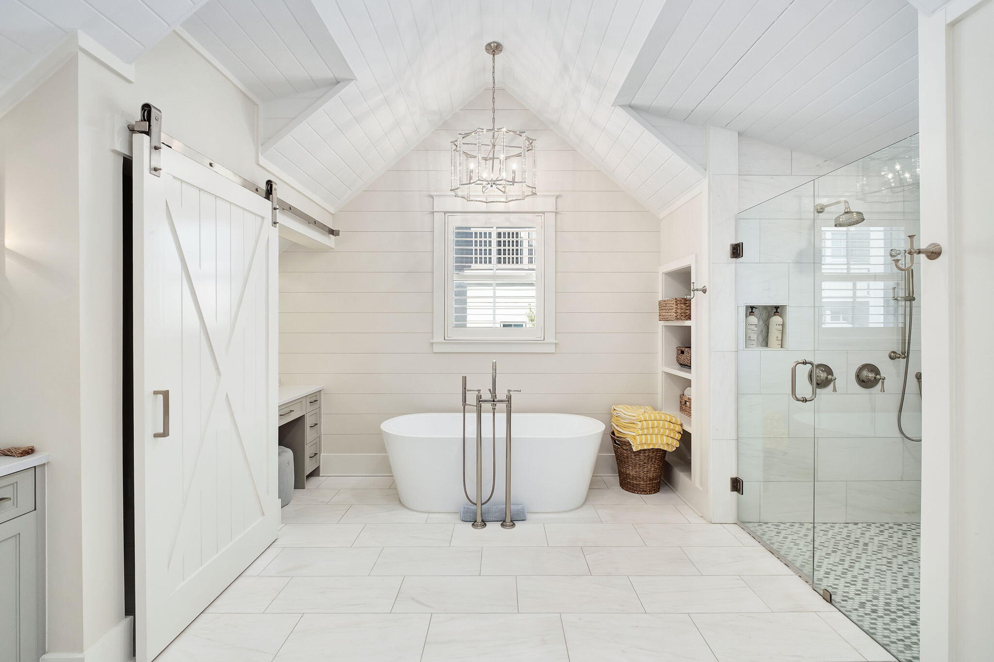 RETREAT THE - Residential