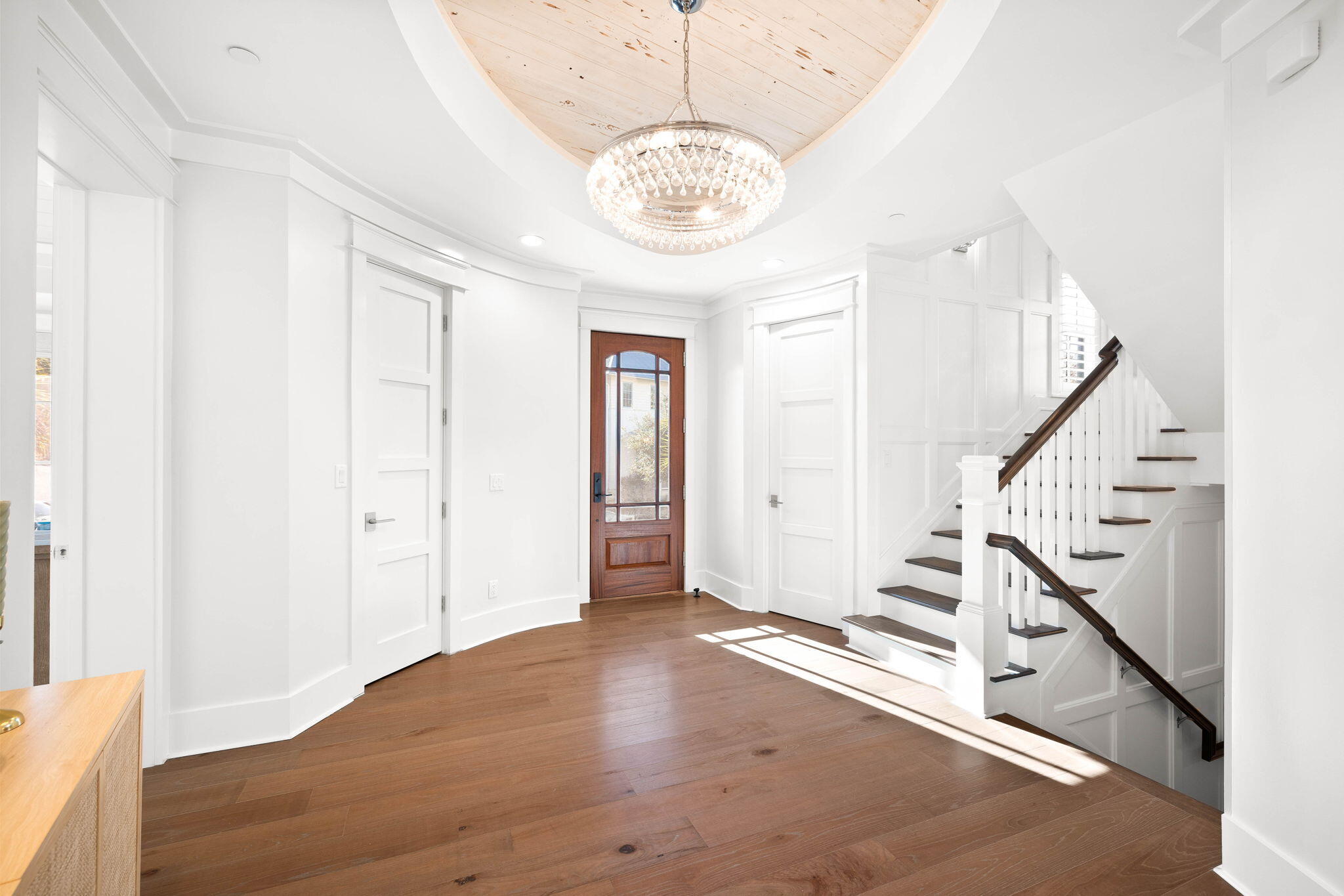 RETREAT THE - Residential