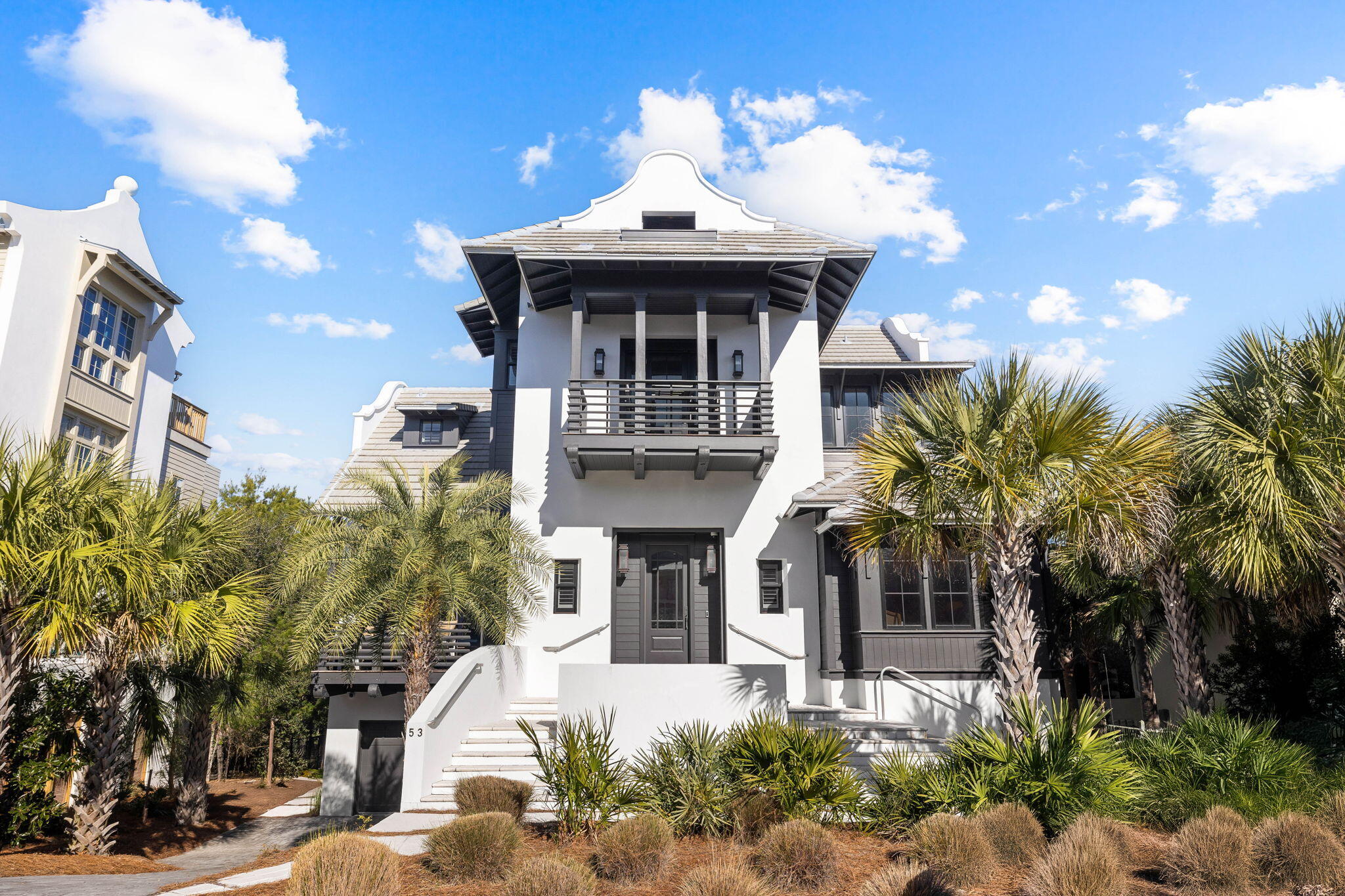 RETREAT THE - Residential