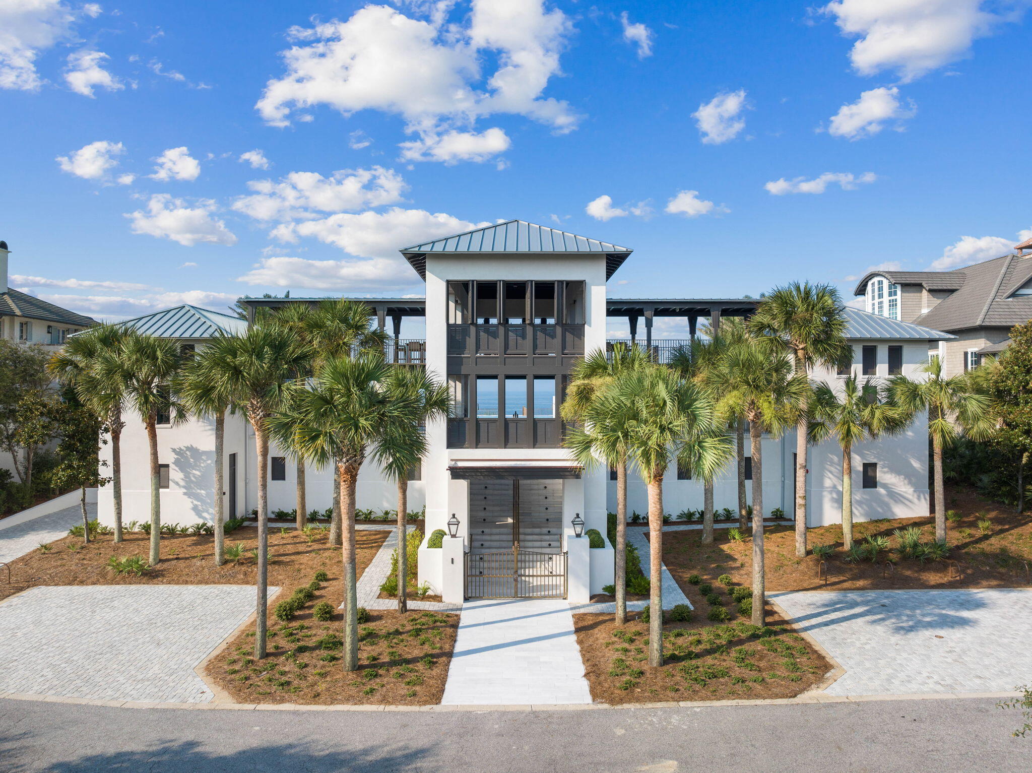 RETREAT THE - Residential