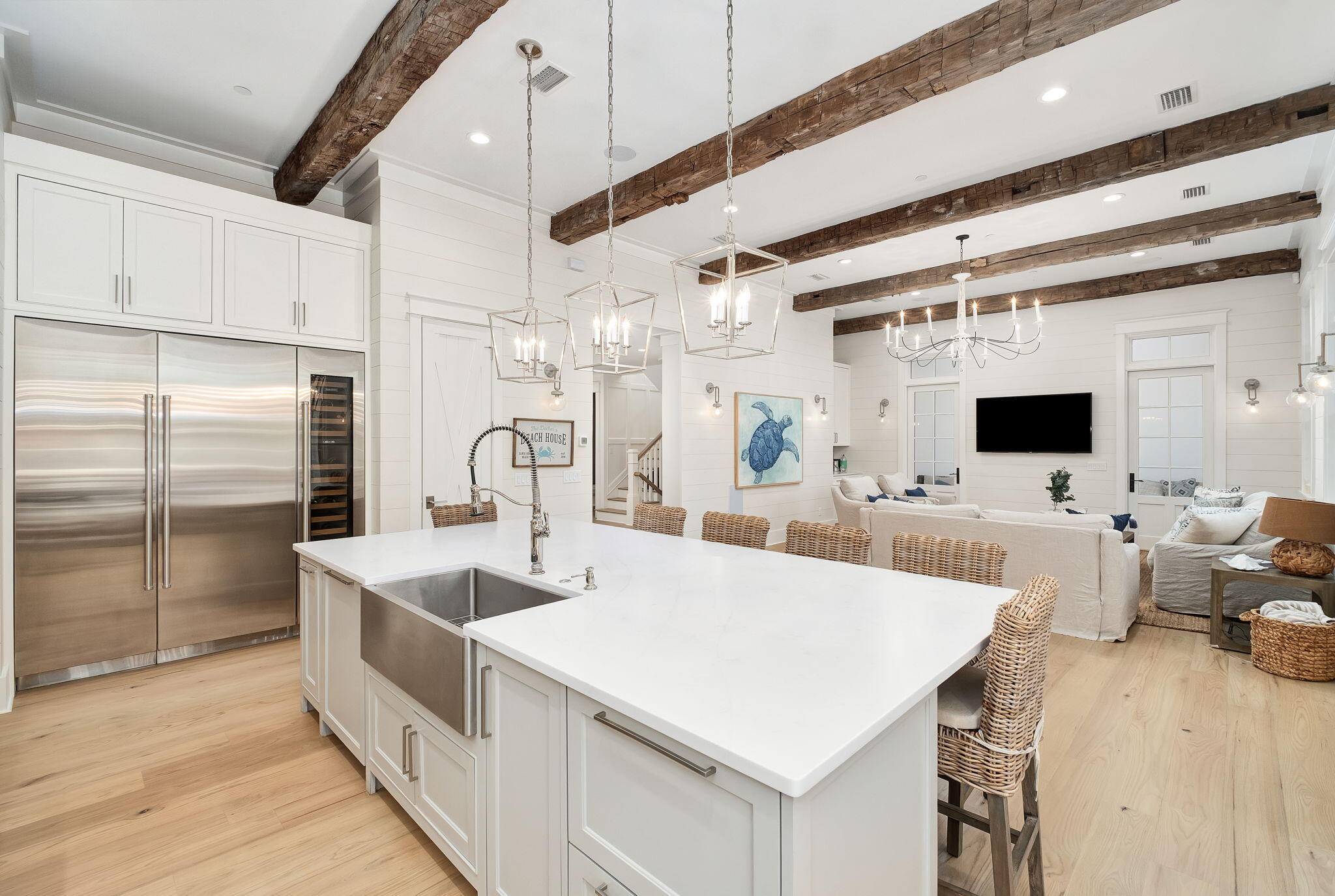 RETREAT THE - Residential