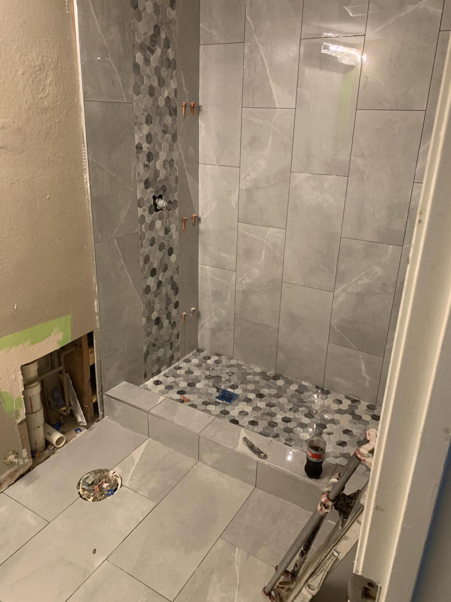 ISLANDWOOD CONDO - Residential