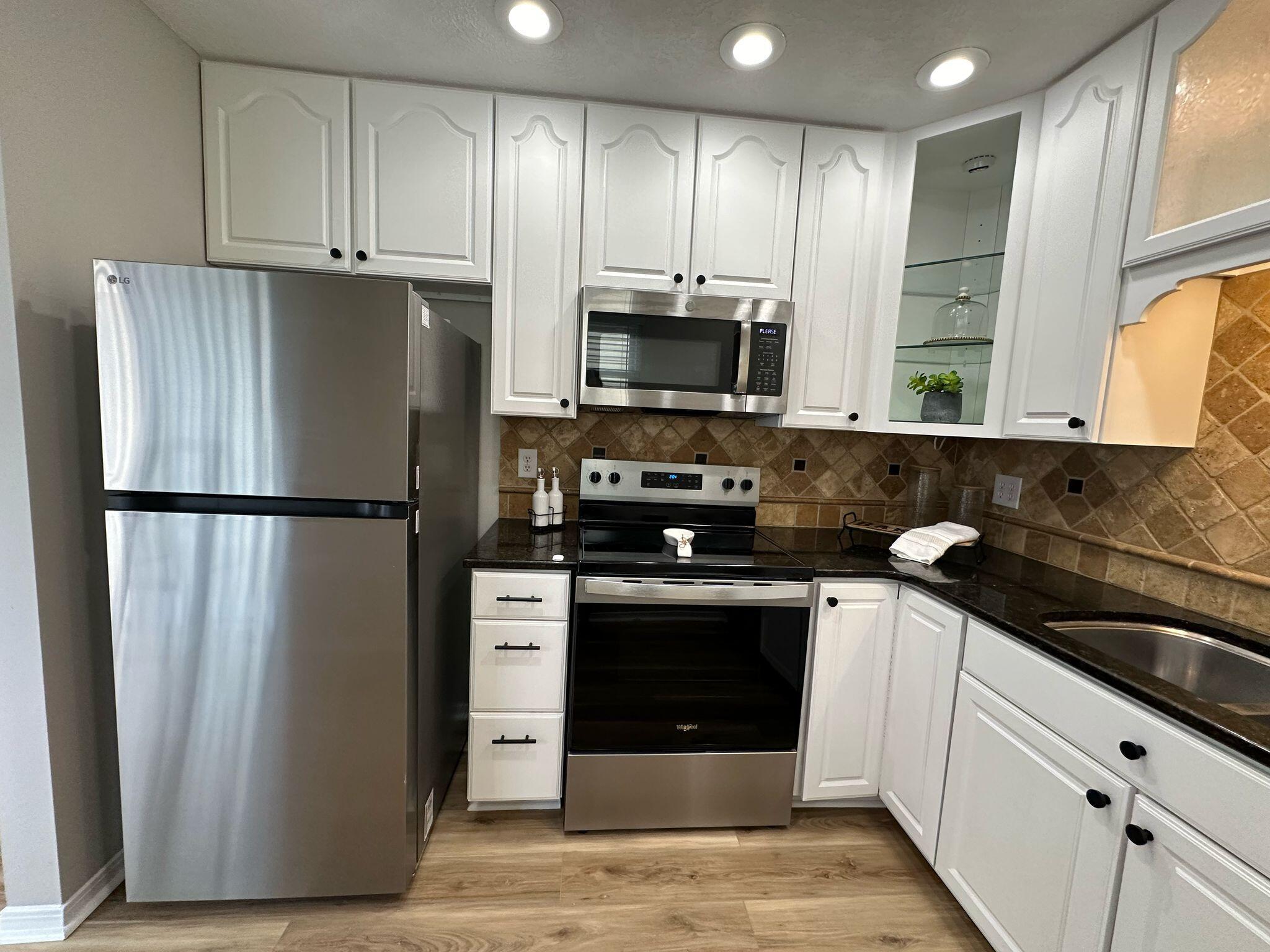 KELLY HILL ESTATES - Residential
