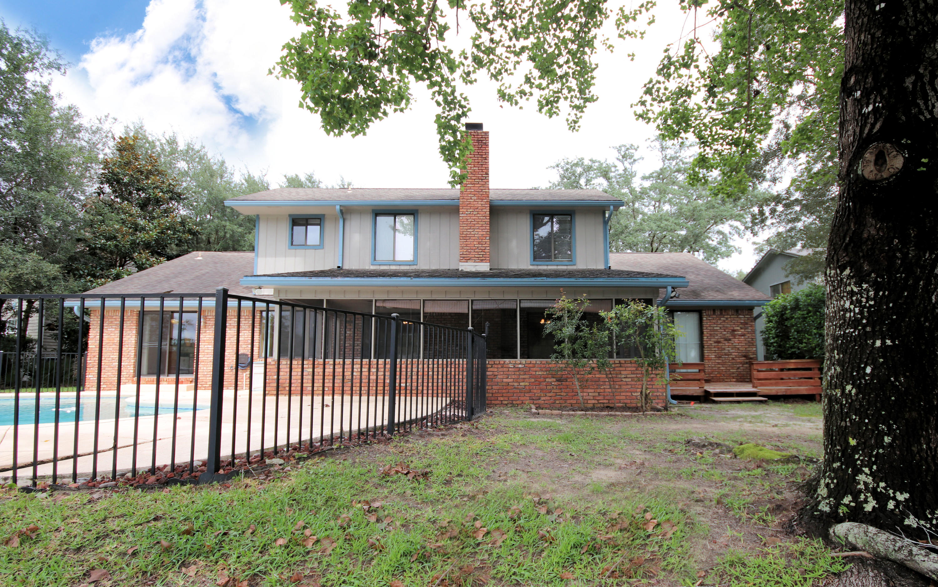 BLUEWATER BAY - Residential Lease