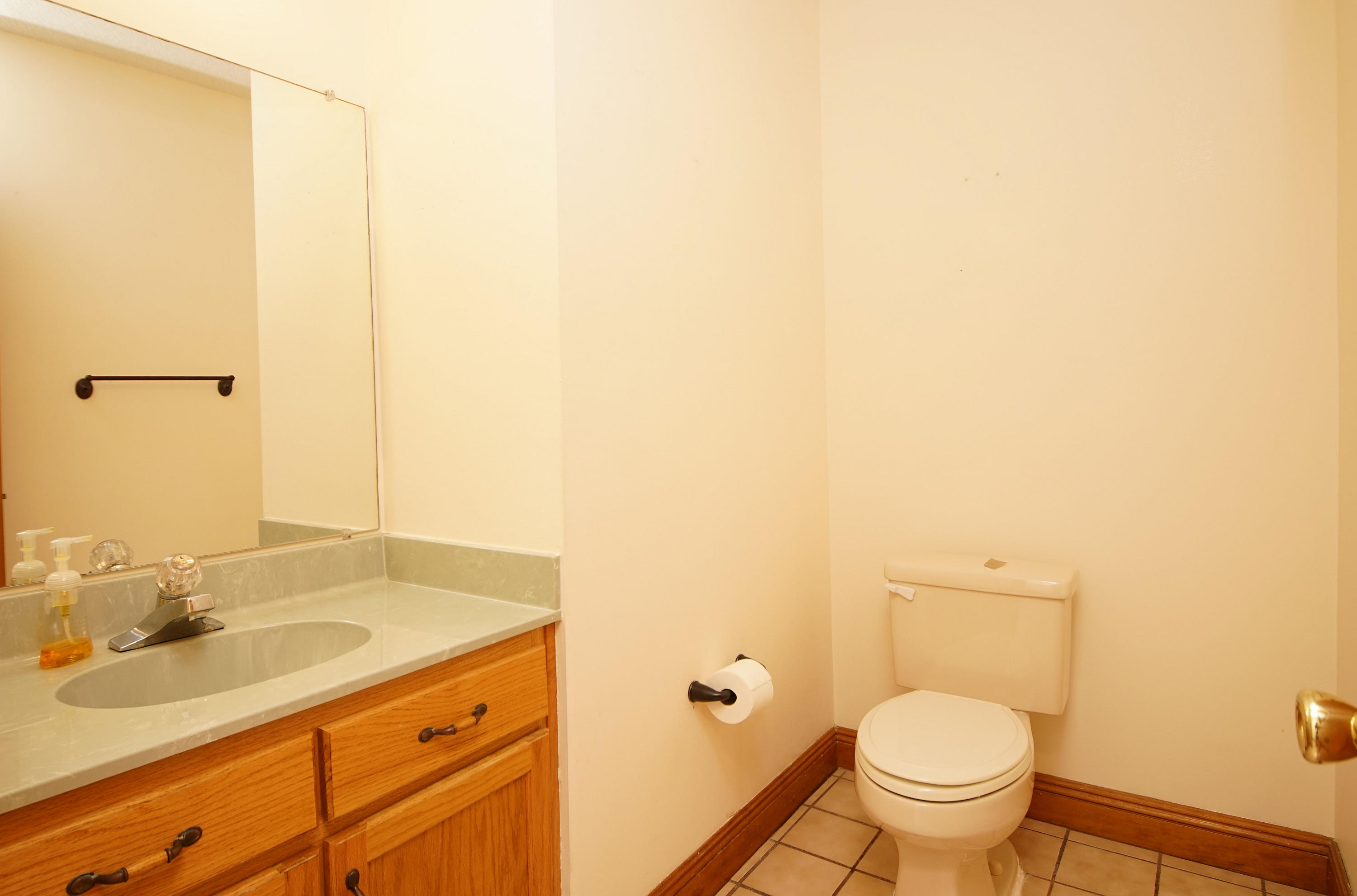 BLUEWATER BAY - Residential Lease