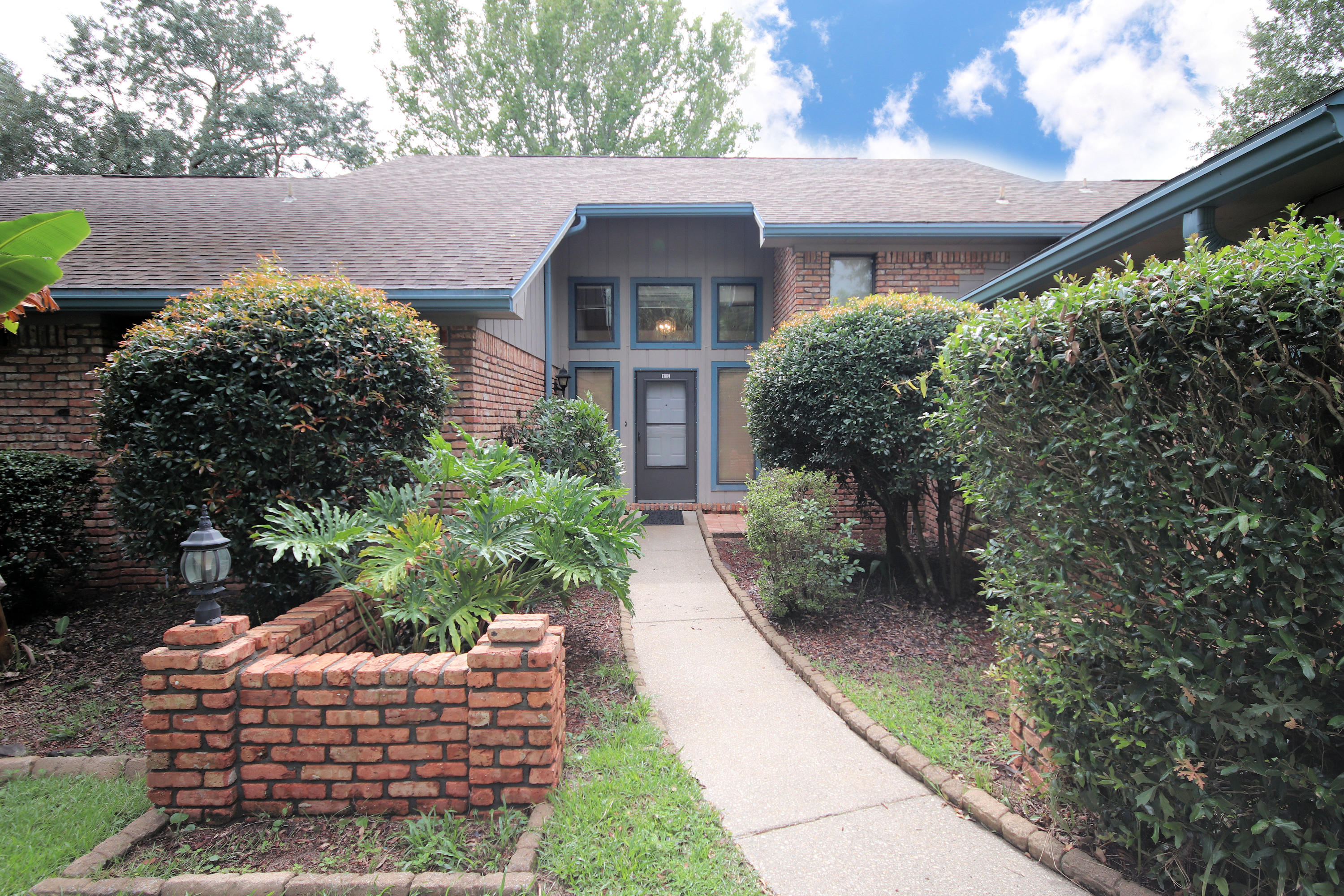 BLUEWATER BAY - Residential Lease