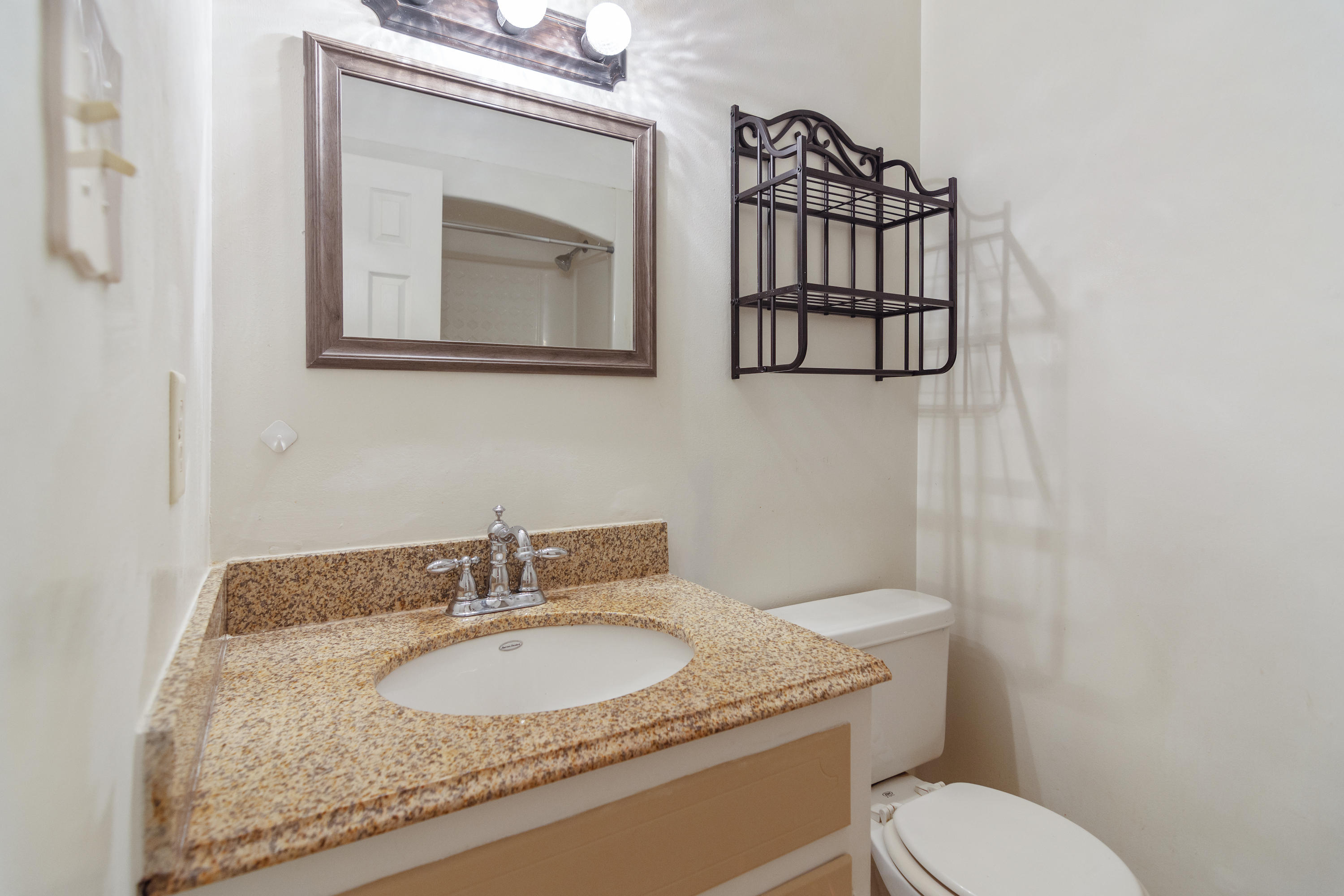 TOWN OF CRESTVIEW - Residential