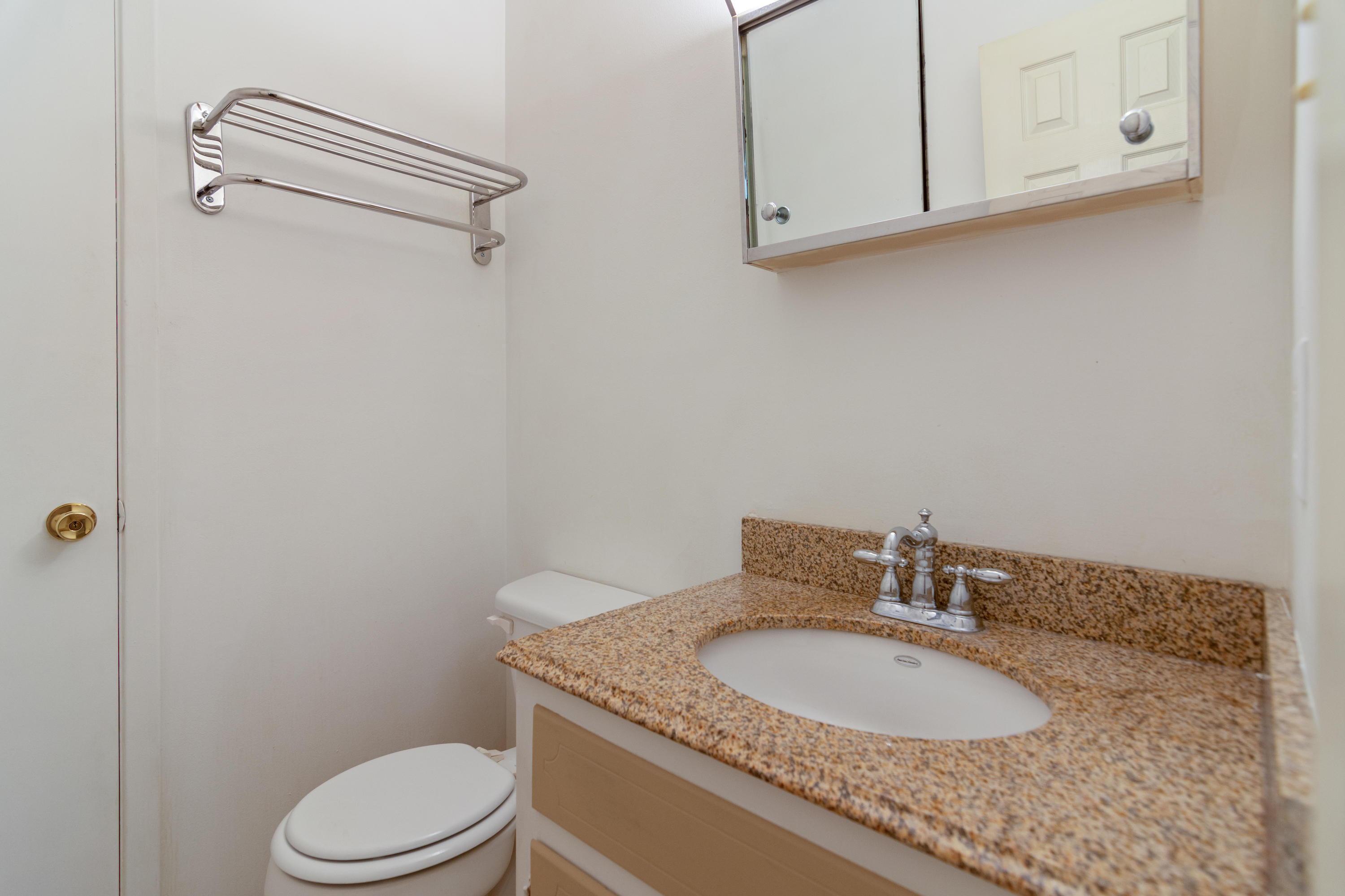 TOWN OF CRESTVIEW - Residential