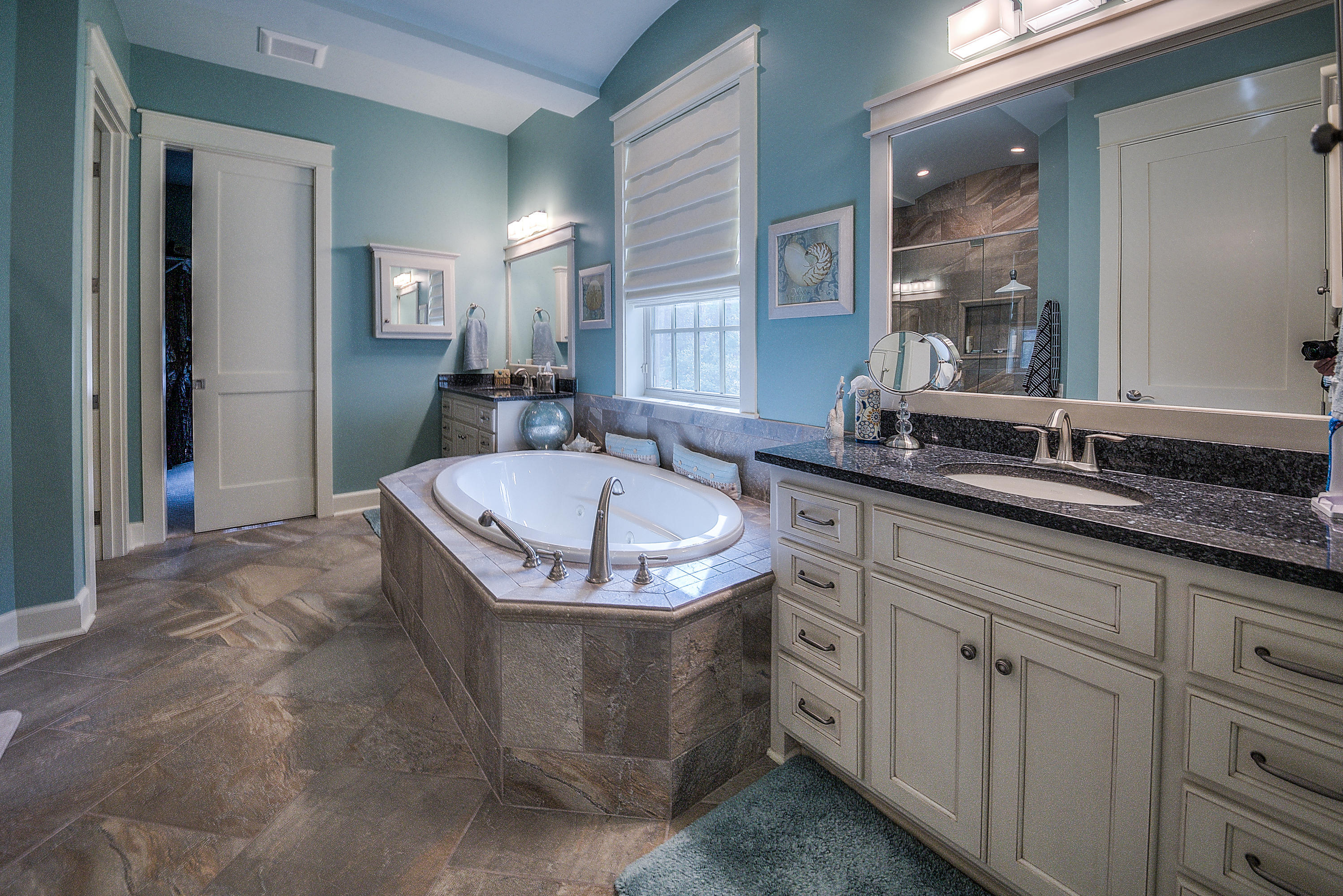 Wild Heron - Residential