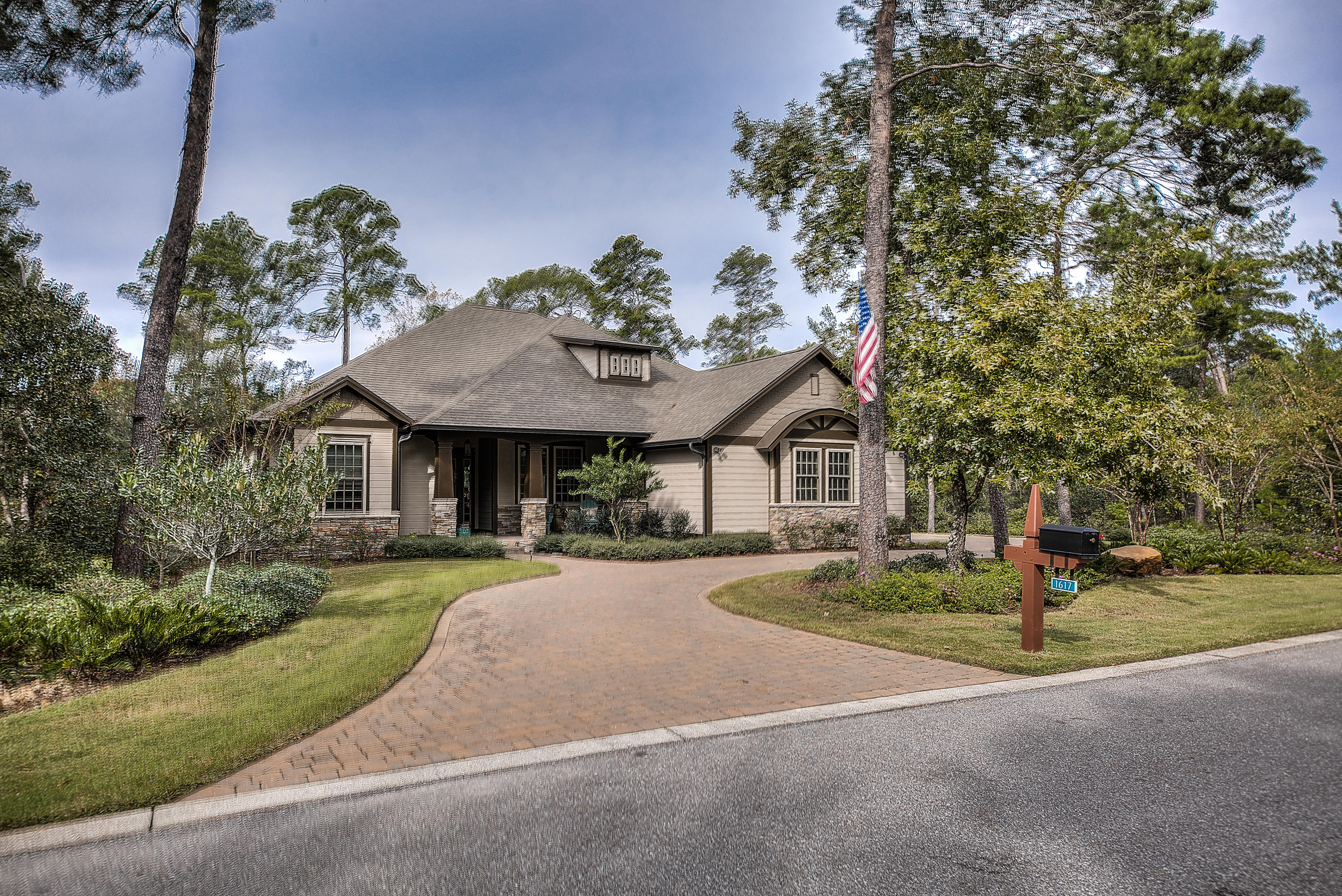 Wild Heron - Residential