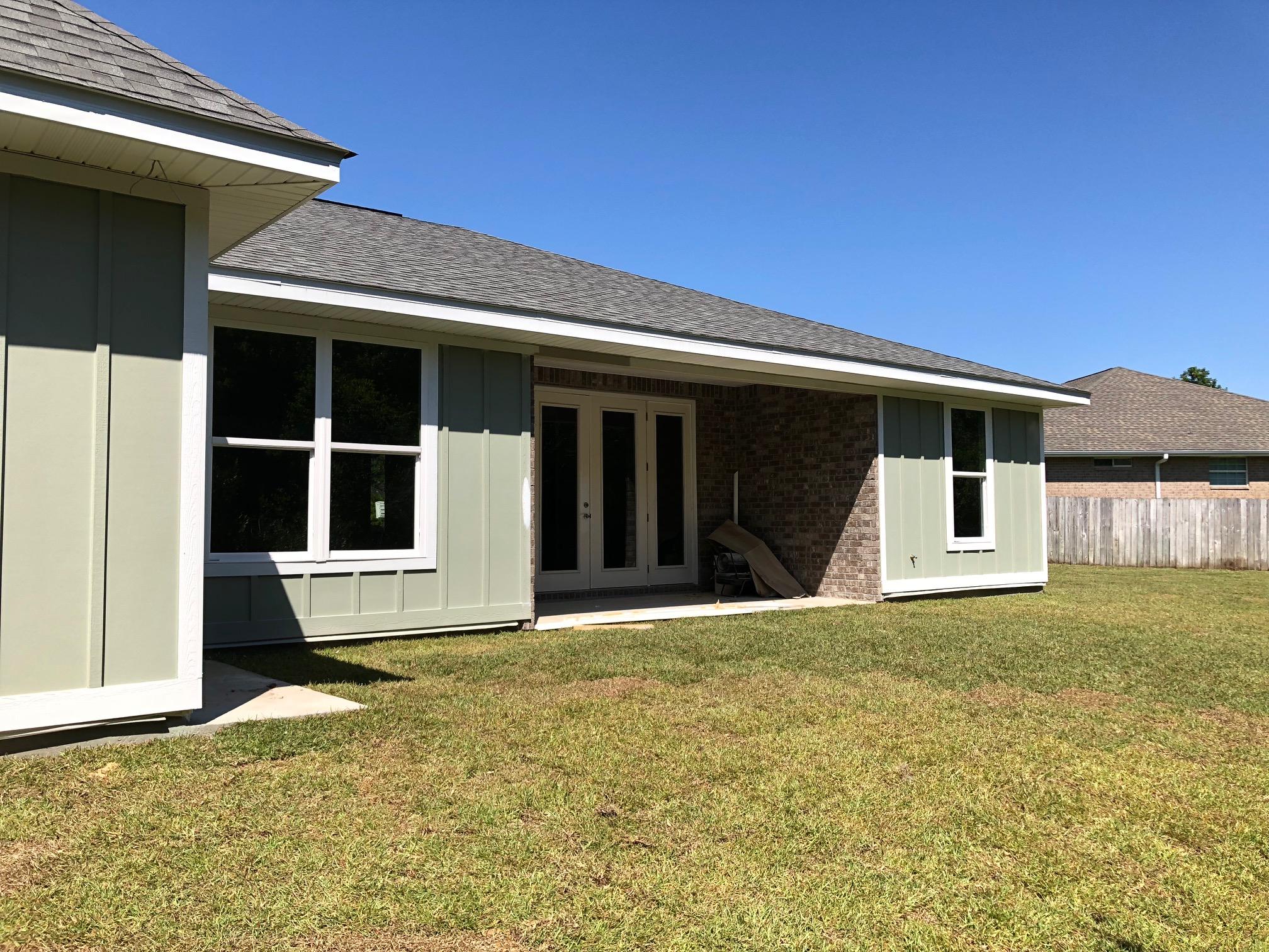 LIGHTHOUSE POINTE - Residential