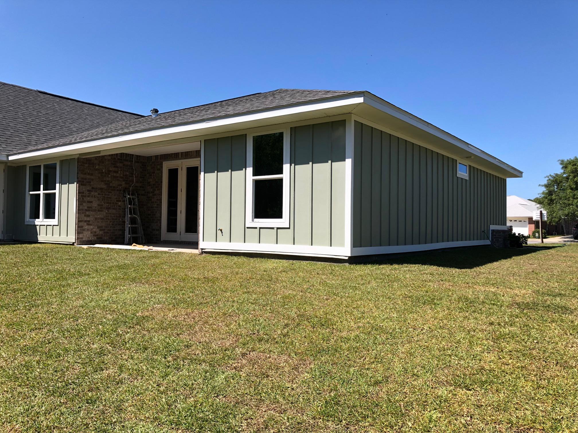 LIGHTHOUSE POINTE - Residential