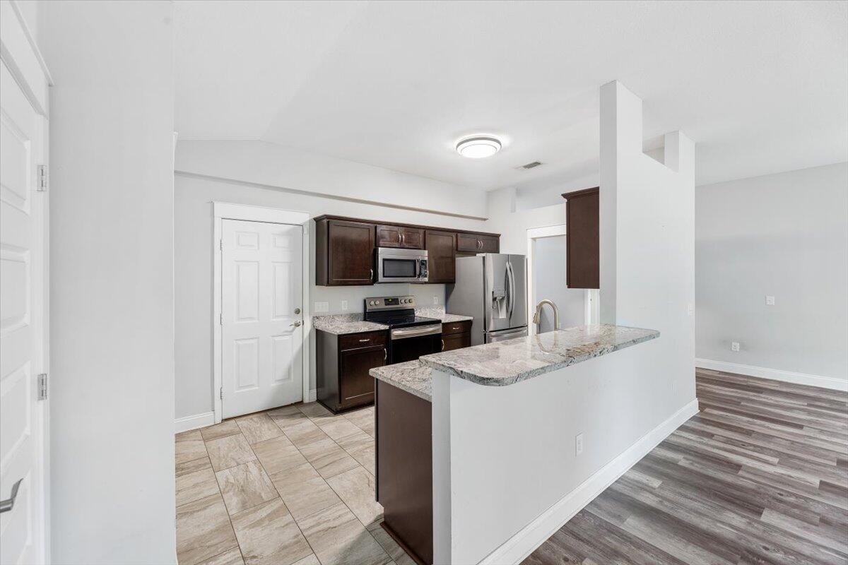 NAVARRE 2ND ADD - Residential