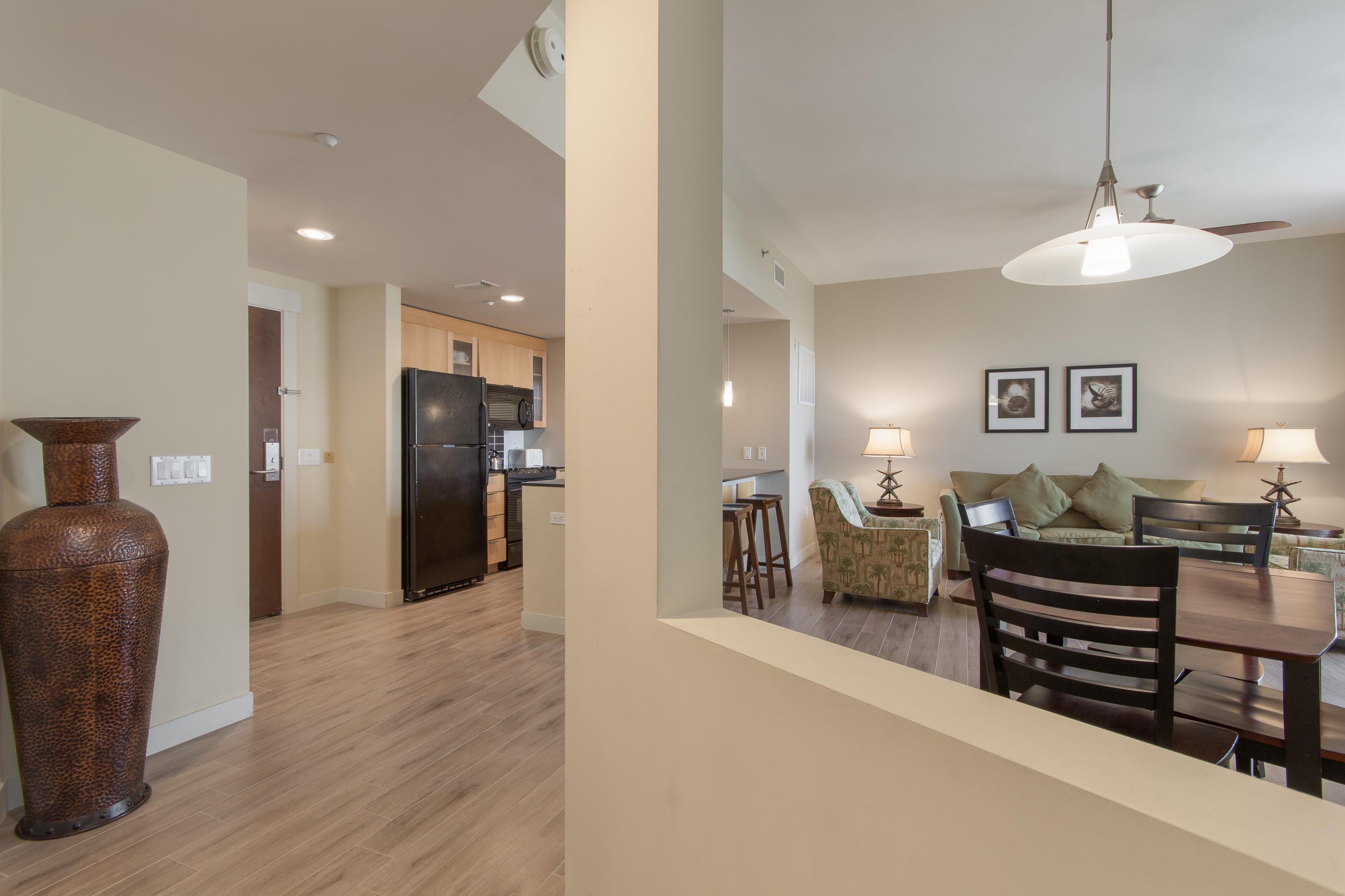 BAHIA CONDO - Residential