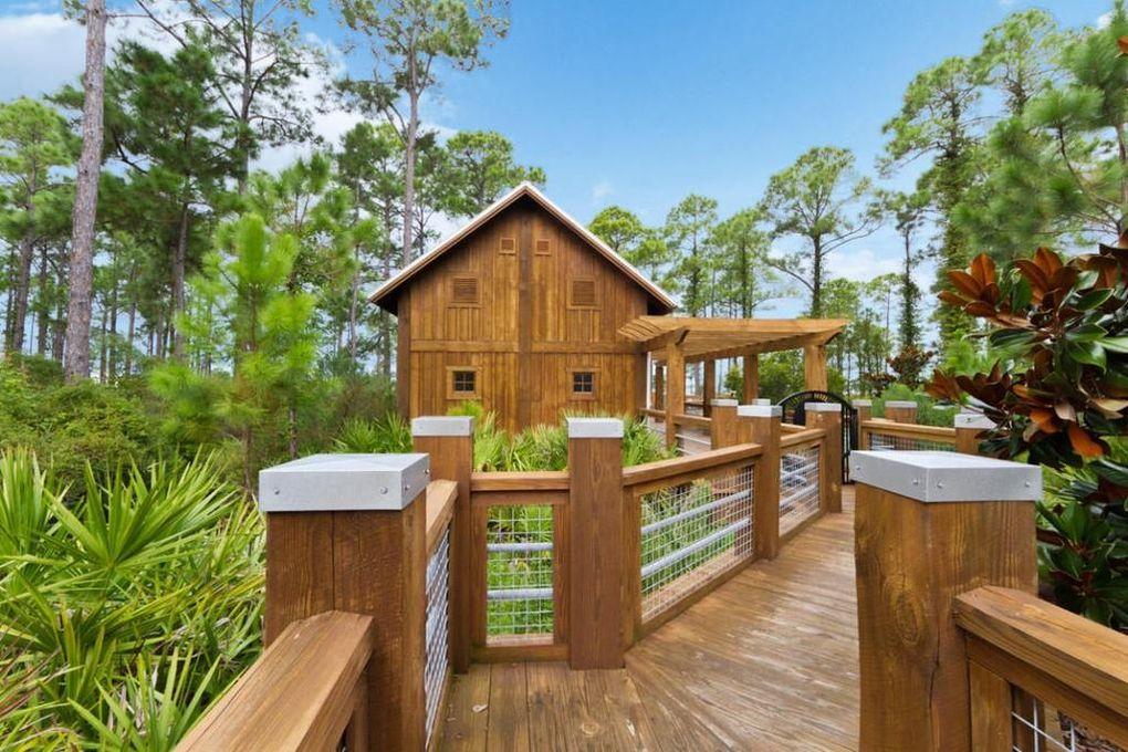 BAHIA CONDO - Residential