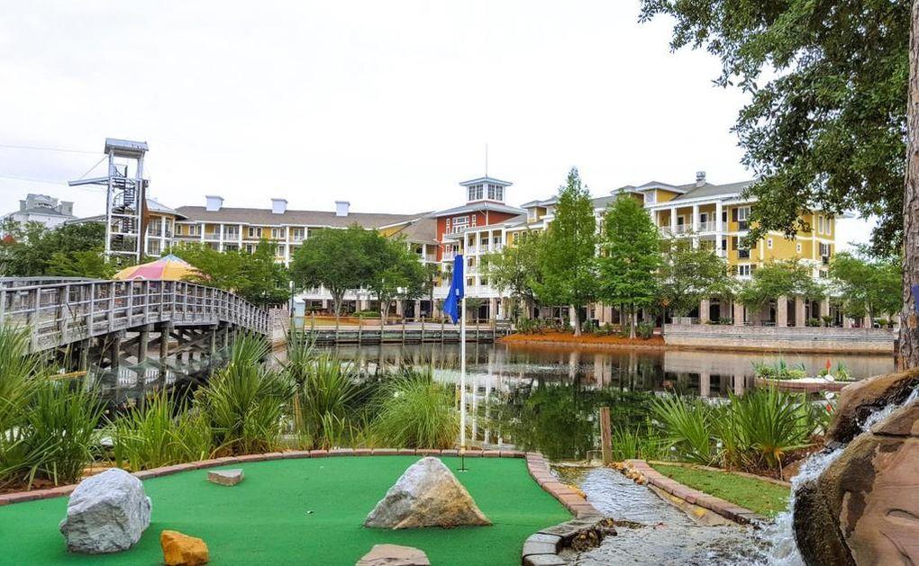 BAHIA CONDO - Residential