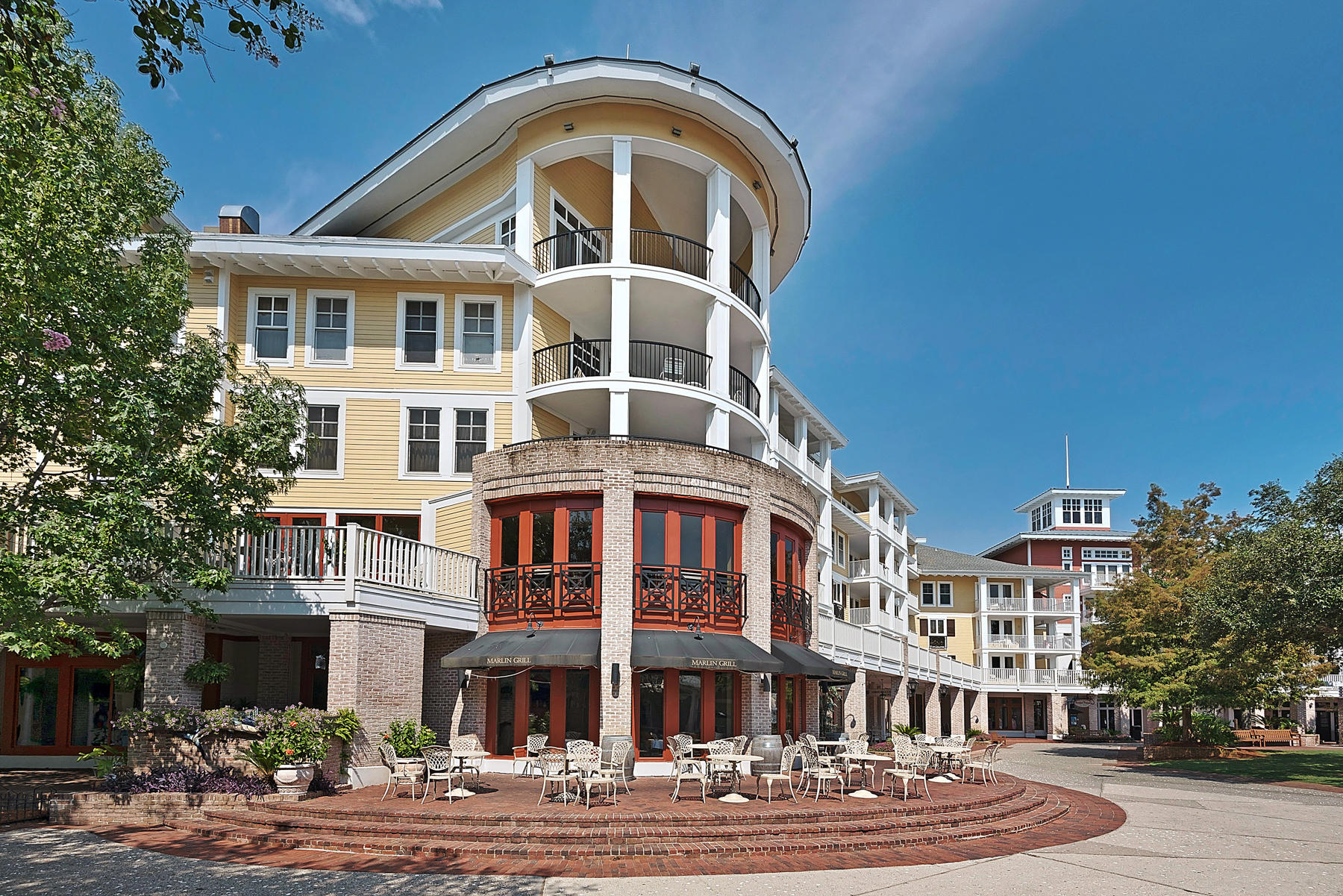 BAHIA CONDO - Residential