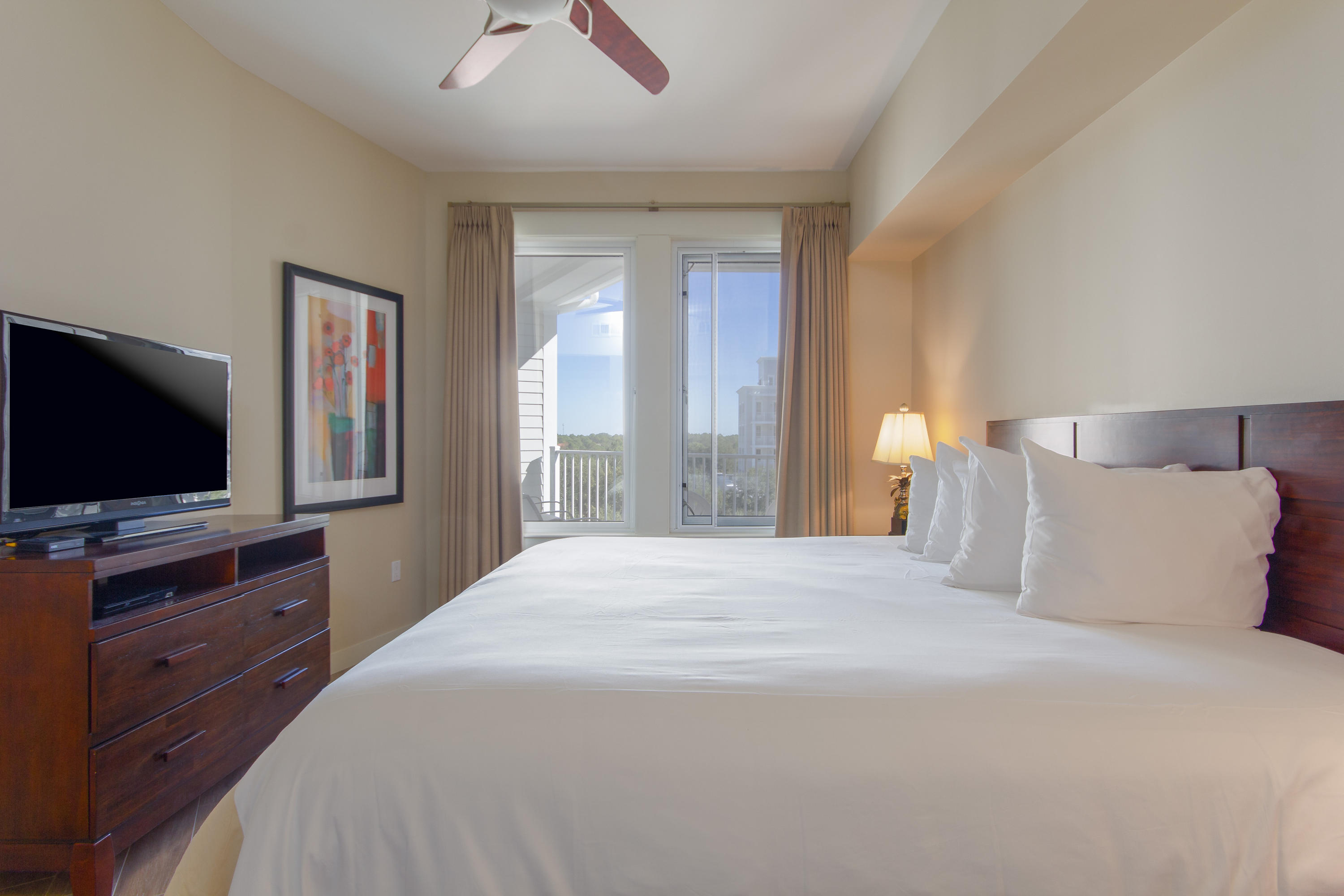 BAHIA CONDO - Residential