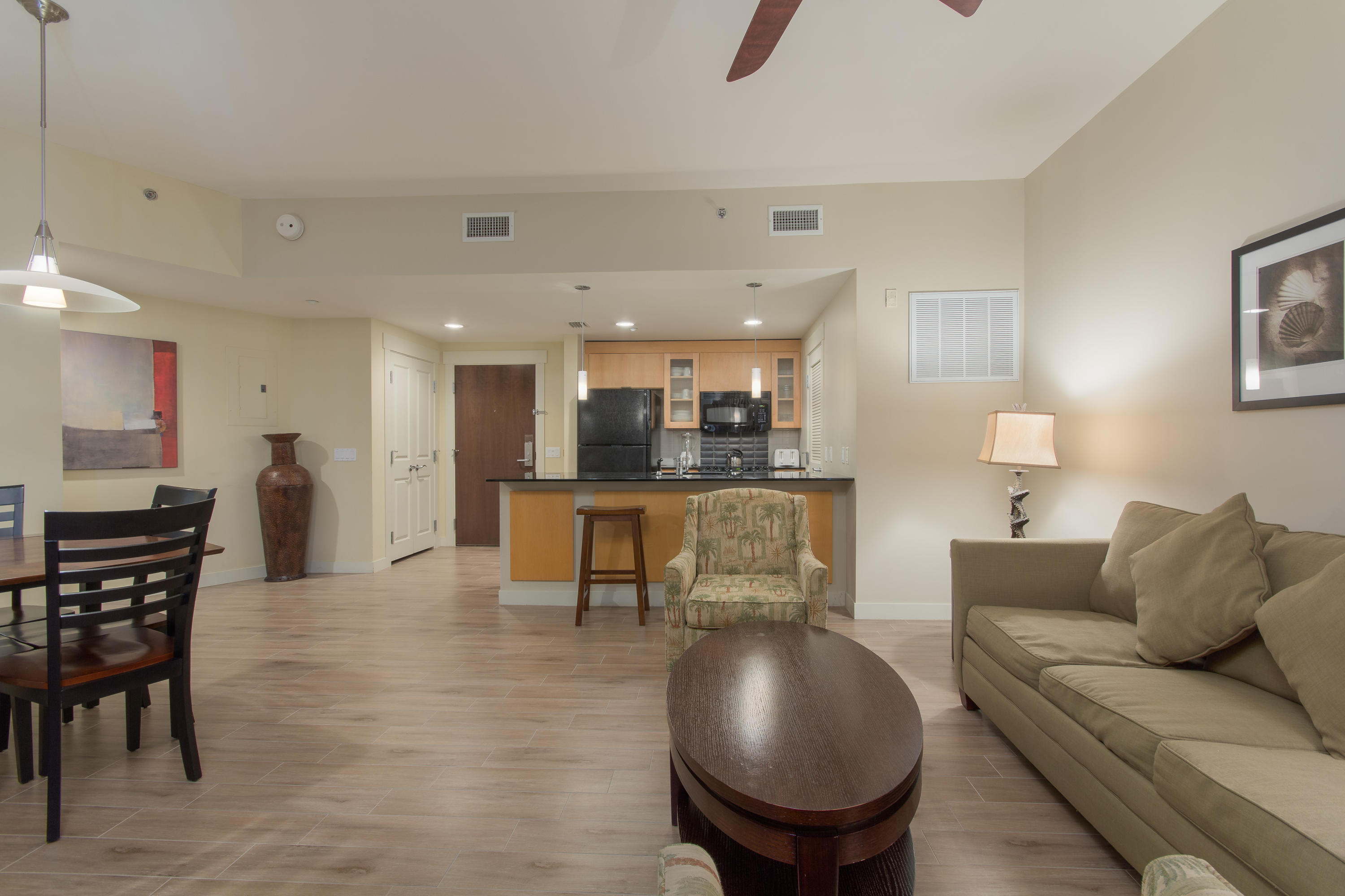 BAHIA CONDO - Residential