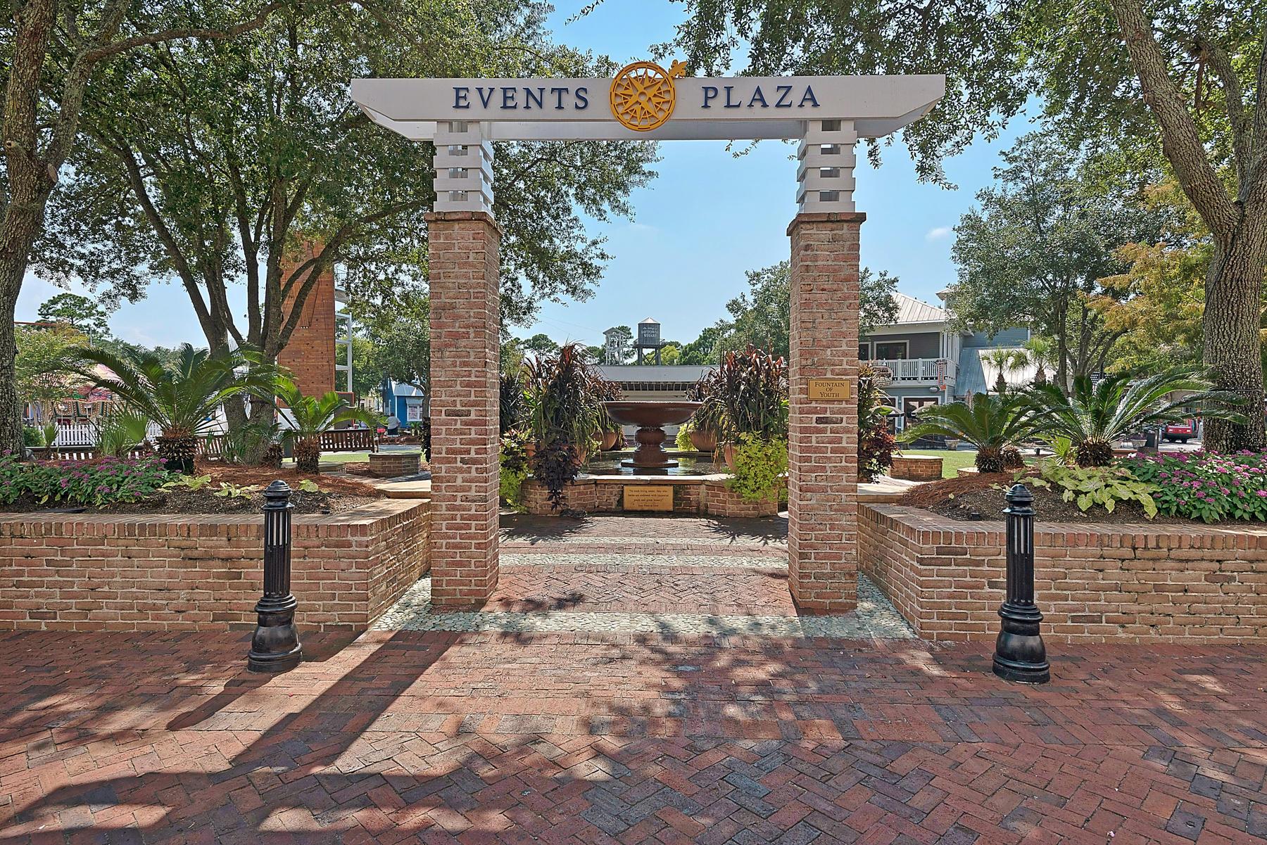 BAHIA CONDO - Residential