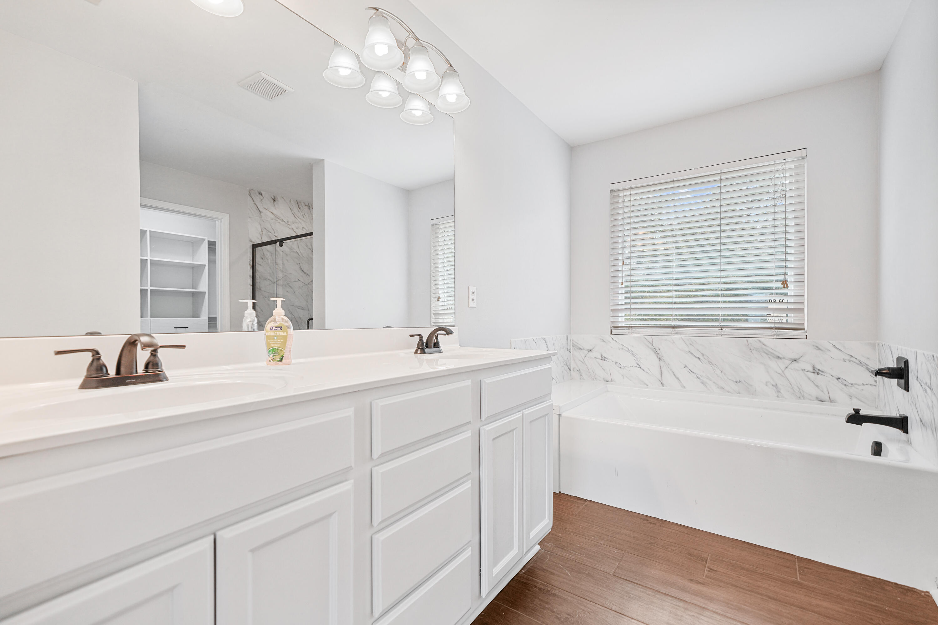 SANDY RIDGE ESTATES - Residential Lease