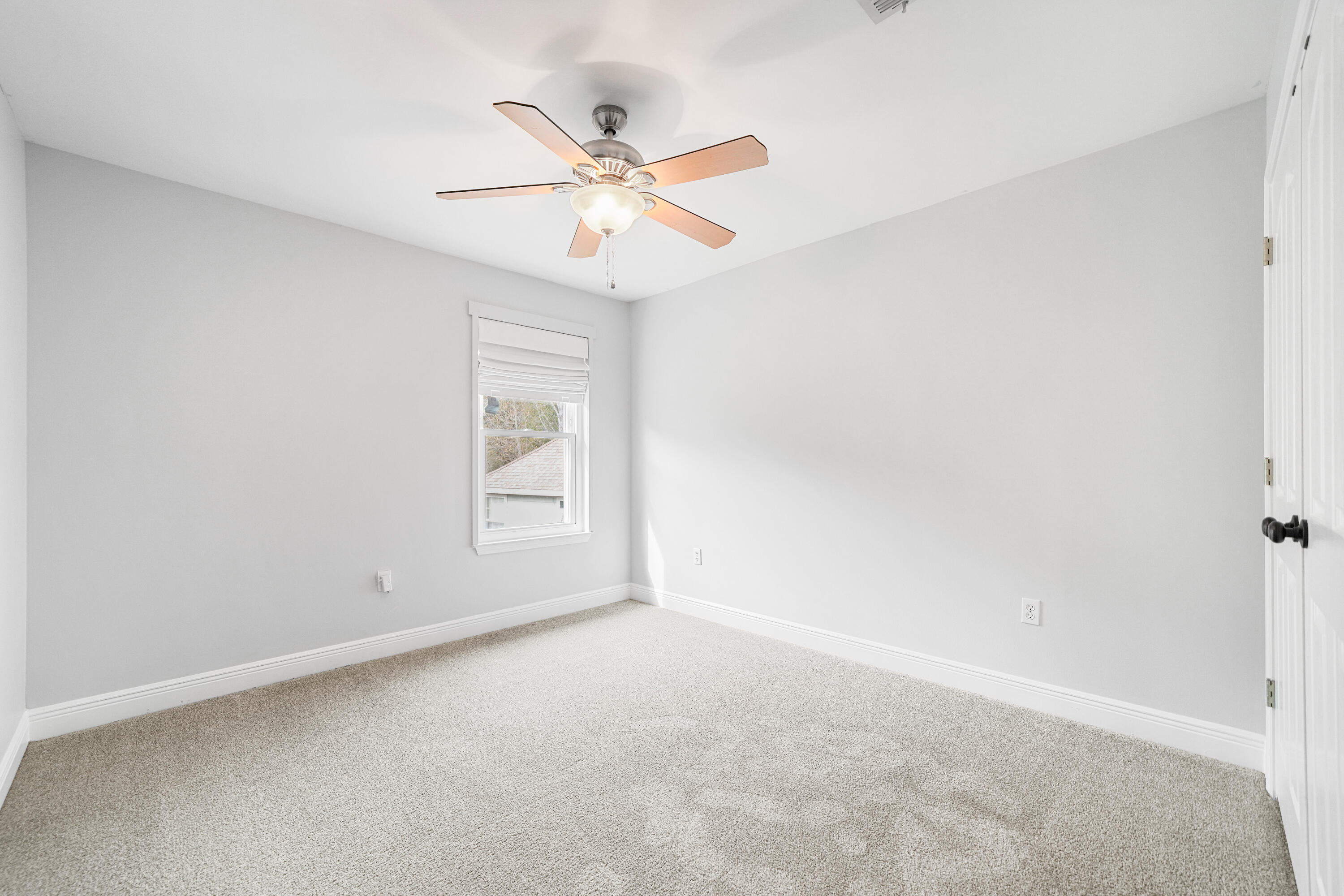 SANDY RIDGE ESTATES - Residential Lease