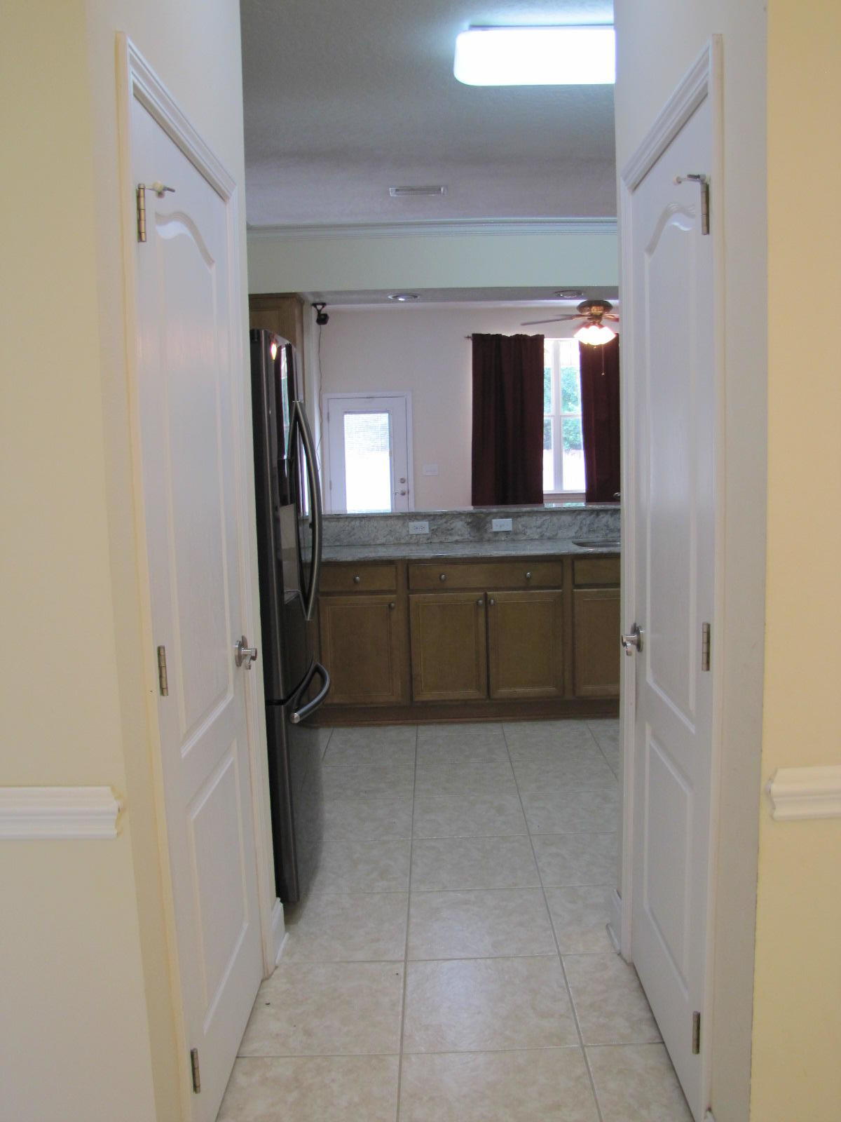 TRAILWOOD ESTATES - Residential Lease