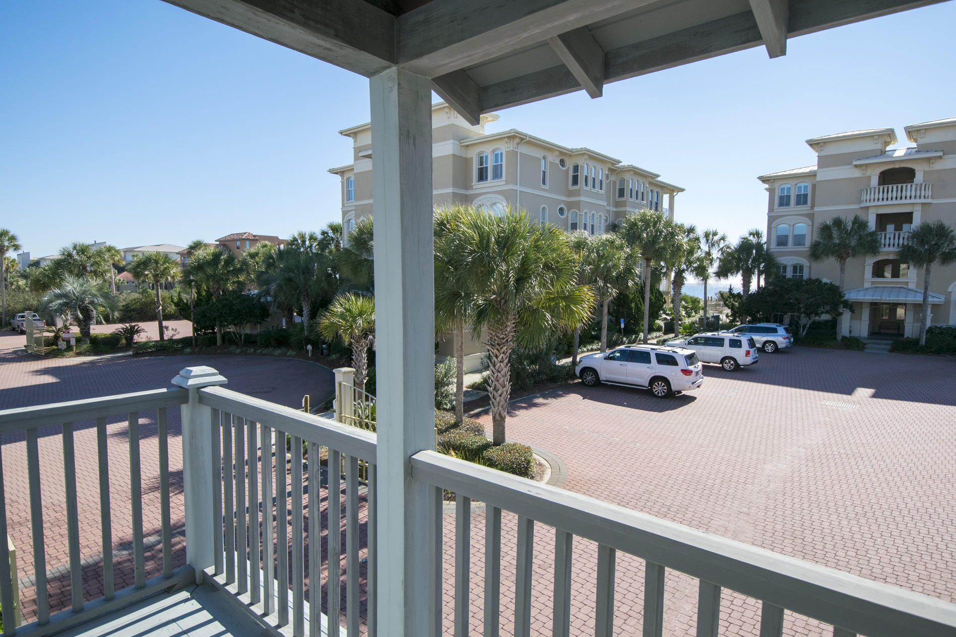 SUNSET BEACH - Residential