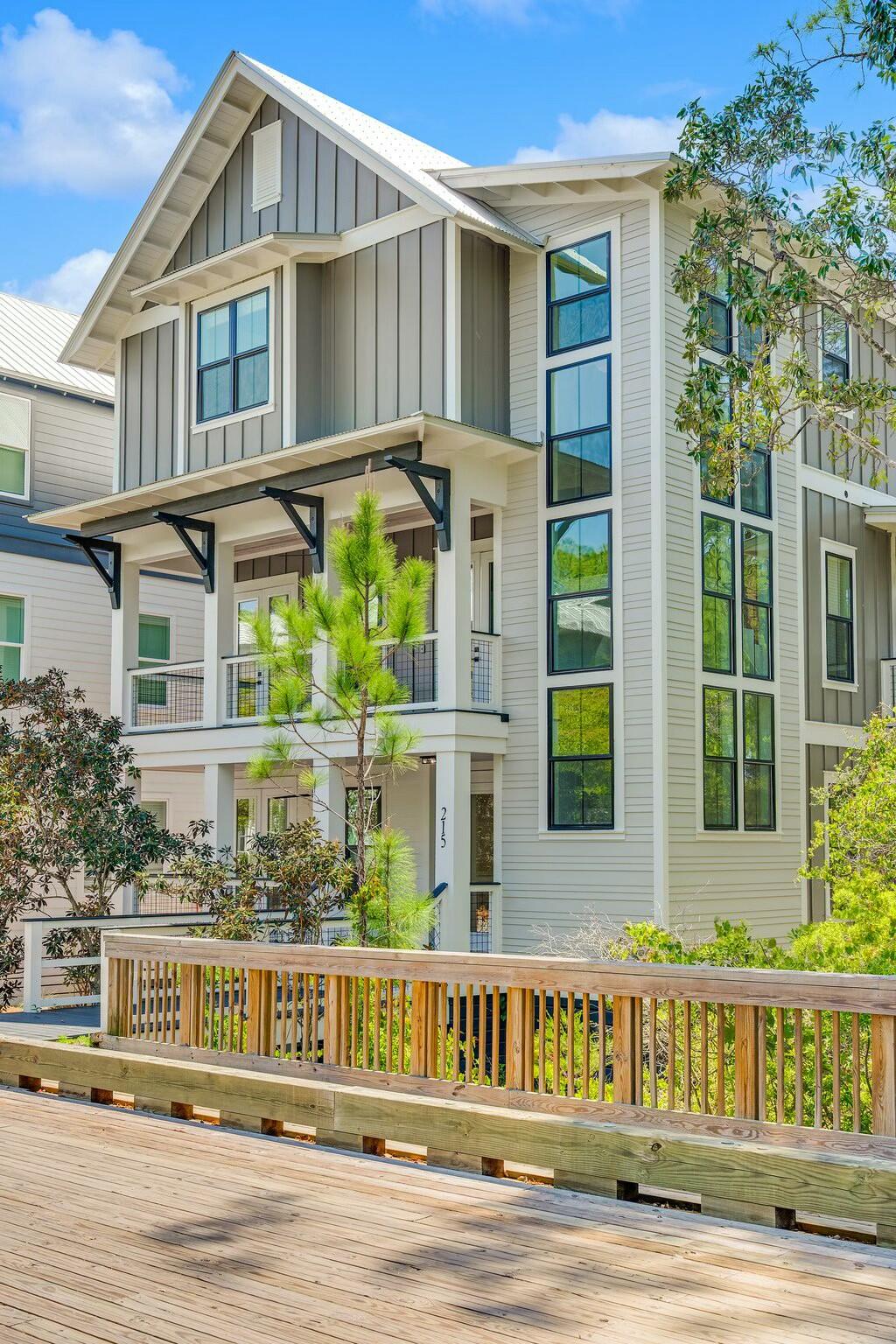 TREETOP VILLAGE - Residential