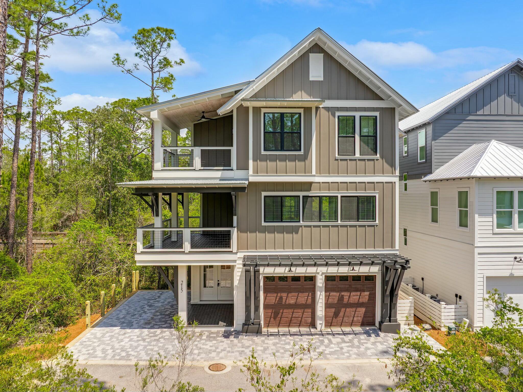 TREETOP VILLAGE - Residential