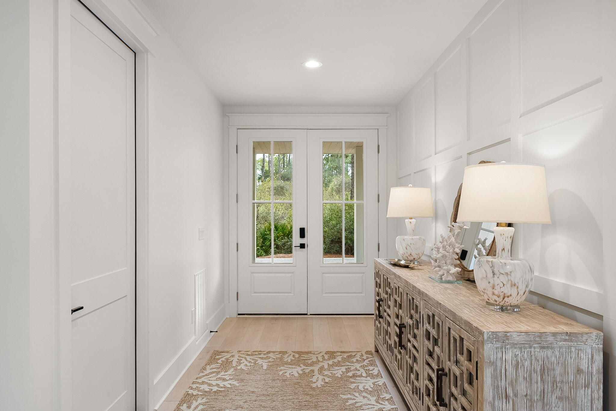 TREETOP VILLAGE - Residential