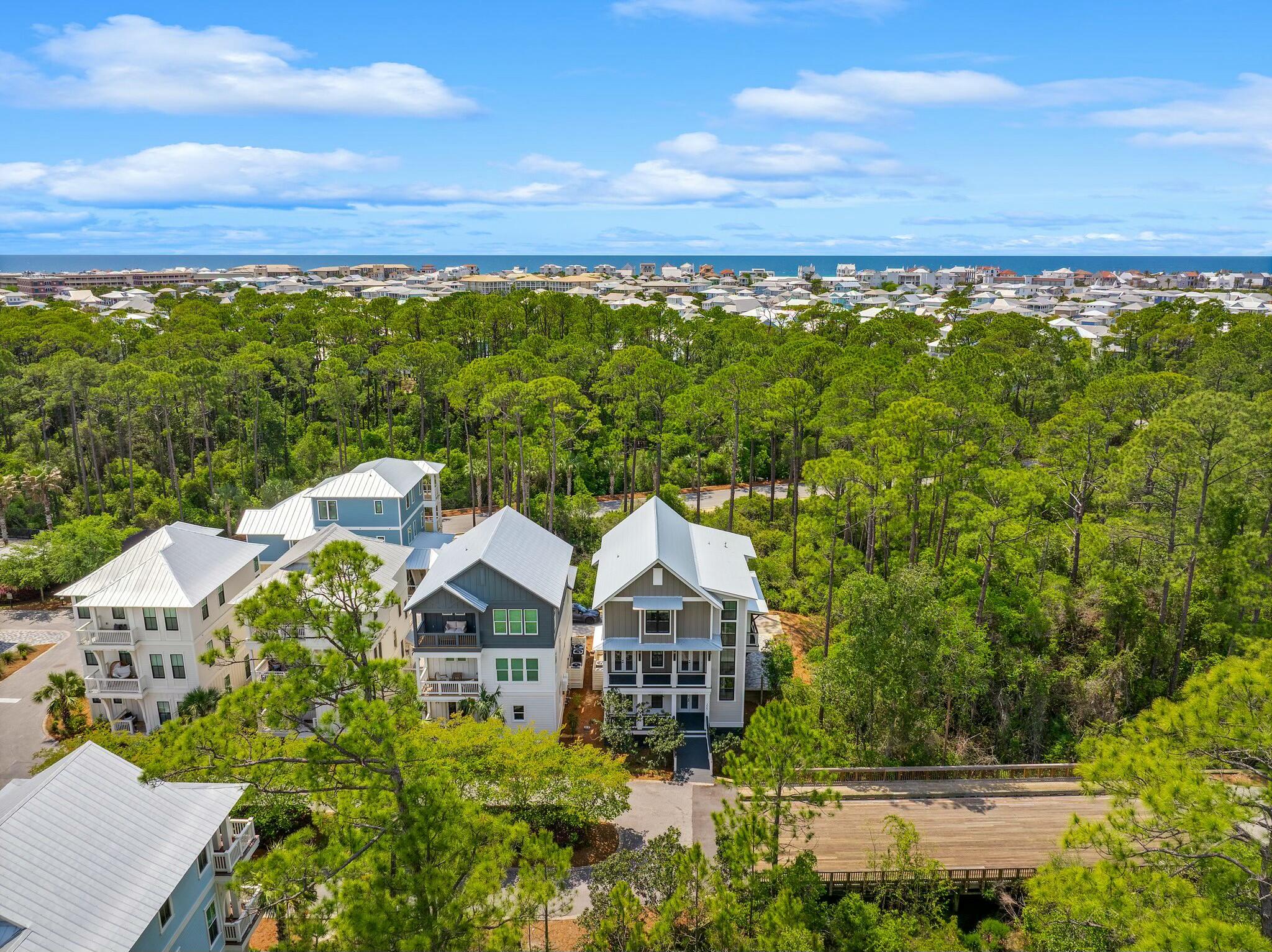 TREETOP VILLAGE - Residential