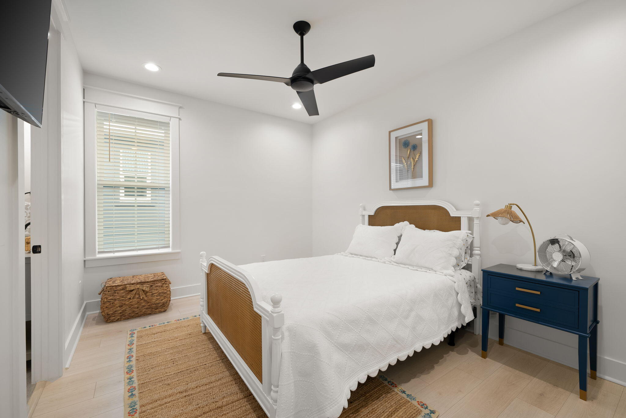 TREETOP VILLAGE - Residential