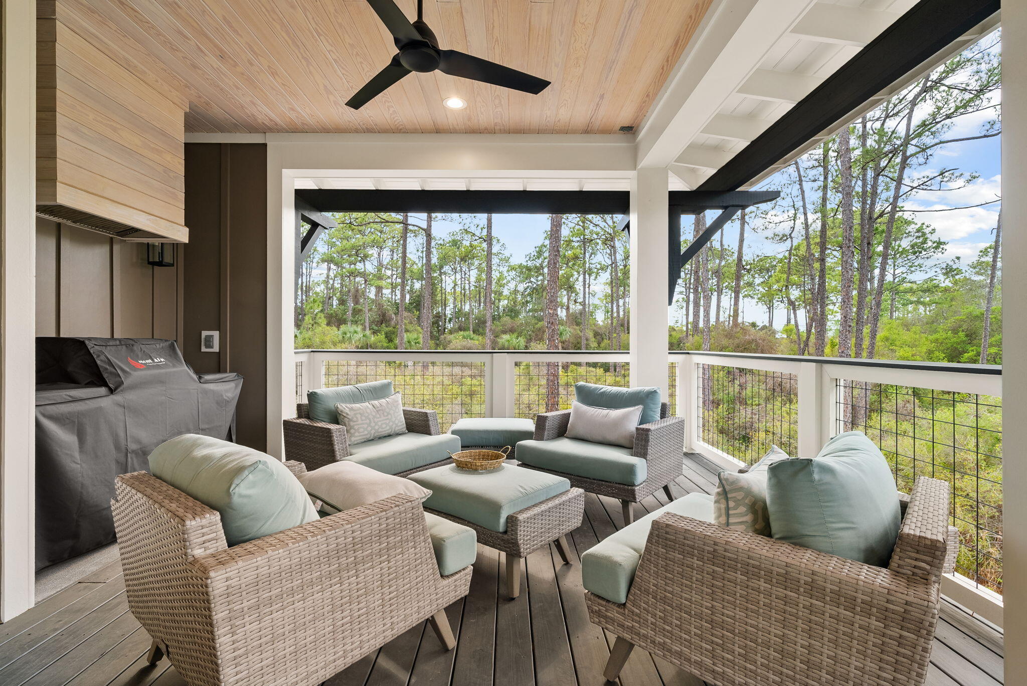 TREETOP VILLAGE - Residential