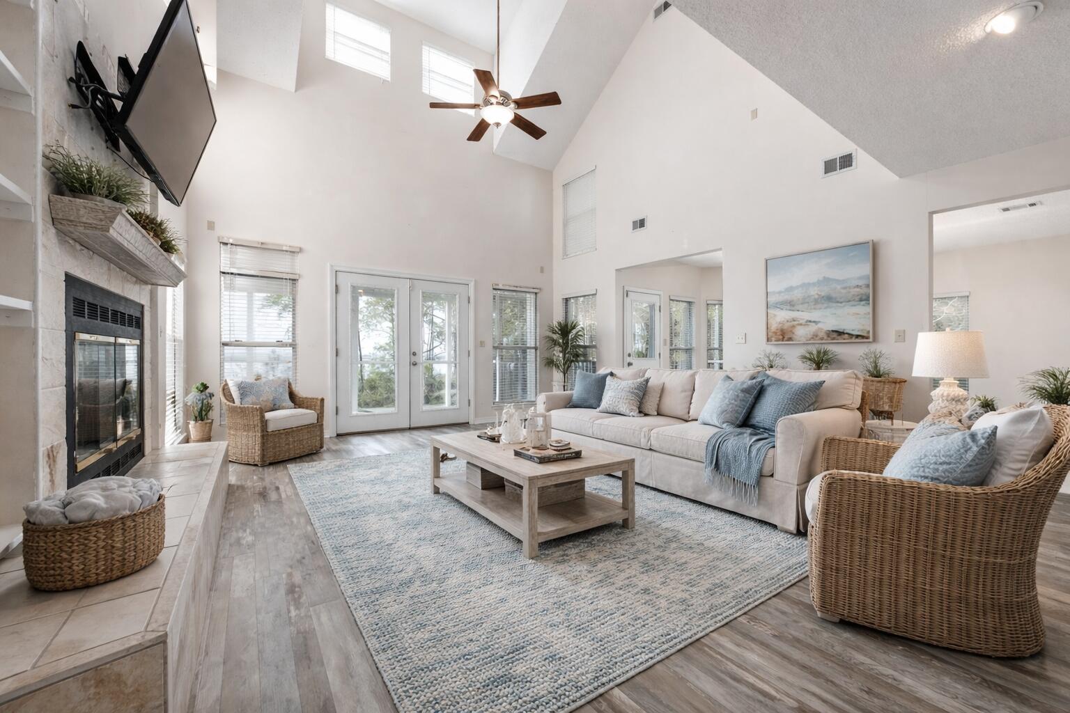 AVALON BEACH - Residential