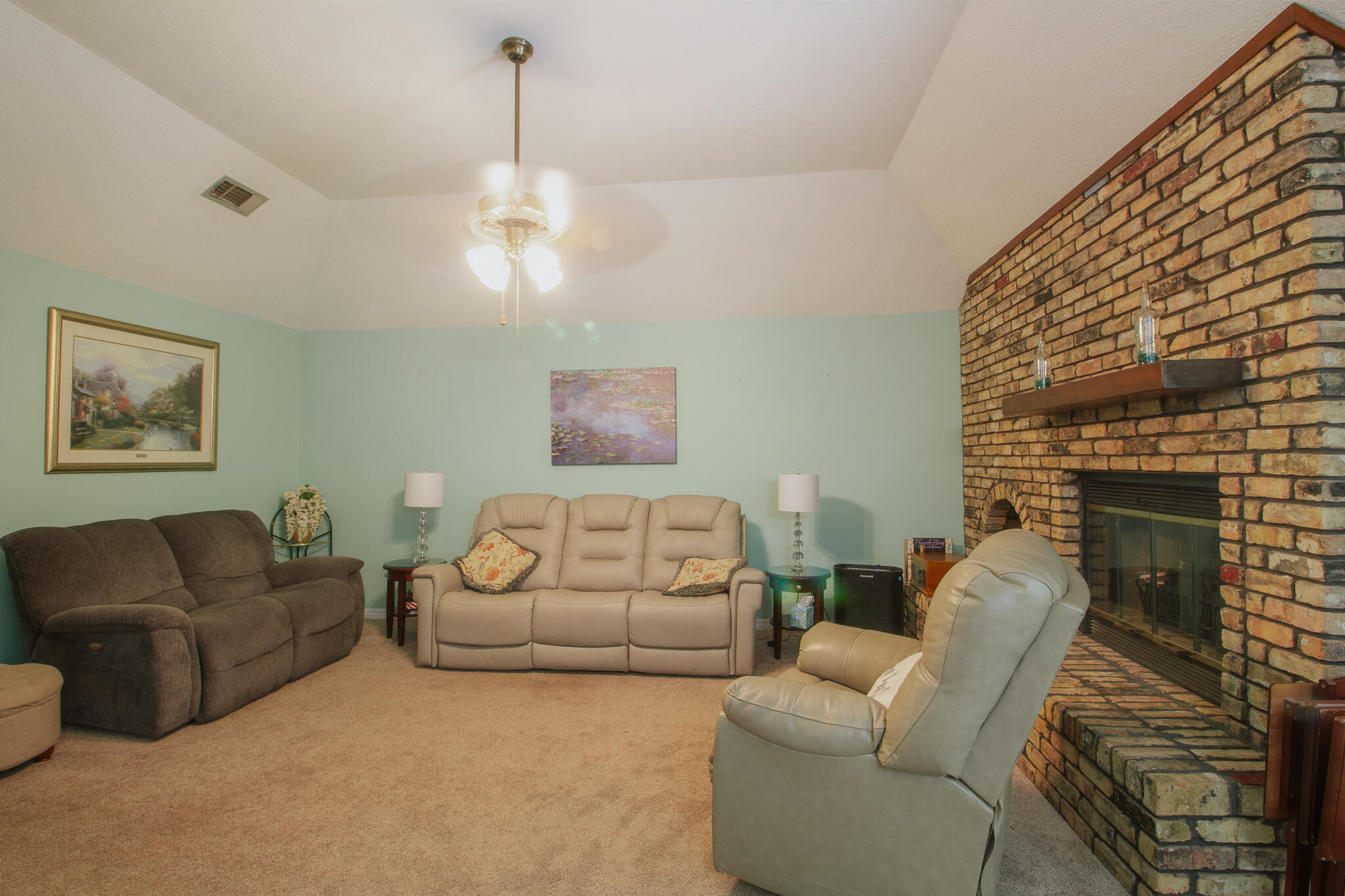 OVERBROOK 1ST ADDN - Residential