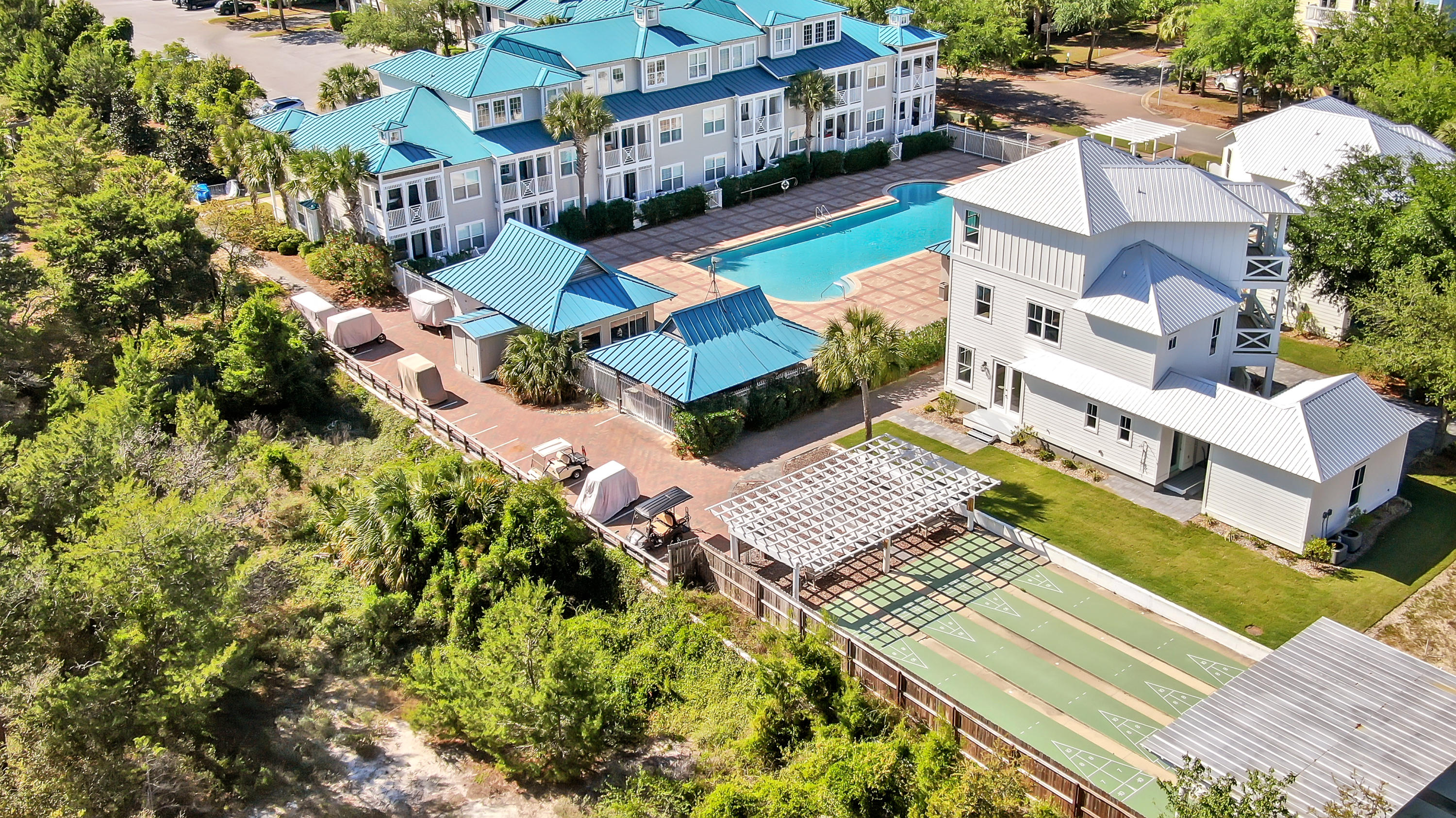 VILLAGE AT BLUE MOUNTAIN BEACH - Residential