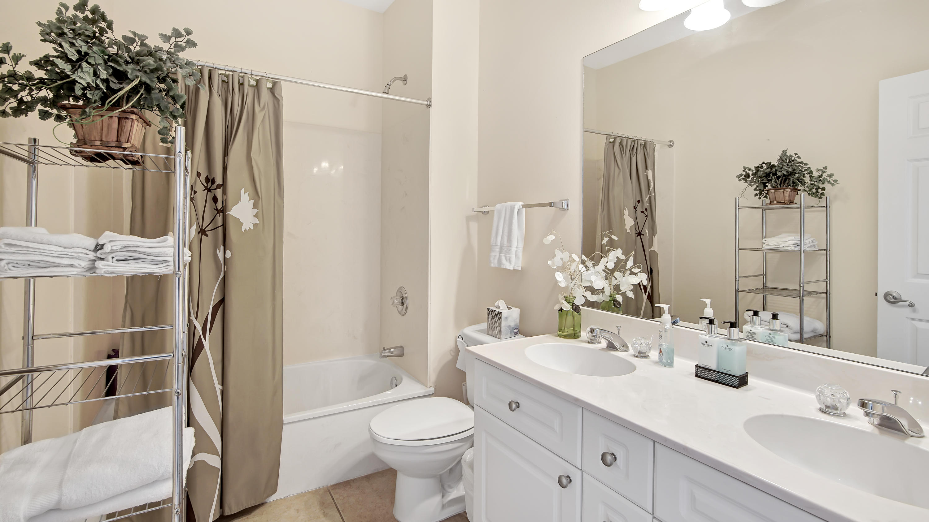 VILLAGE AT BLUE MOUNTAIN BEACH - Residential